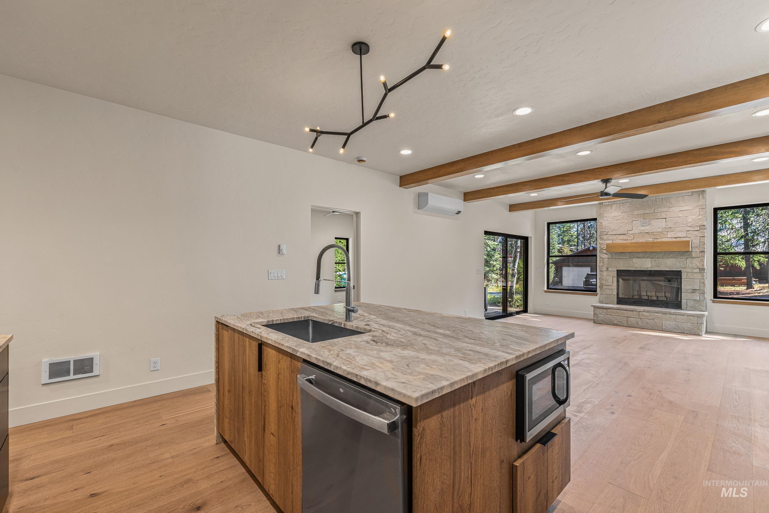 12850 Aurora Drive, Donnelly, Idaho 83615, 3 Bedrooms, 2.5 Bathrooms, Residential For Sale, Price $989,000,MLS 98986814