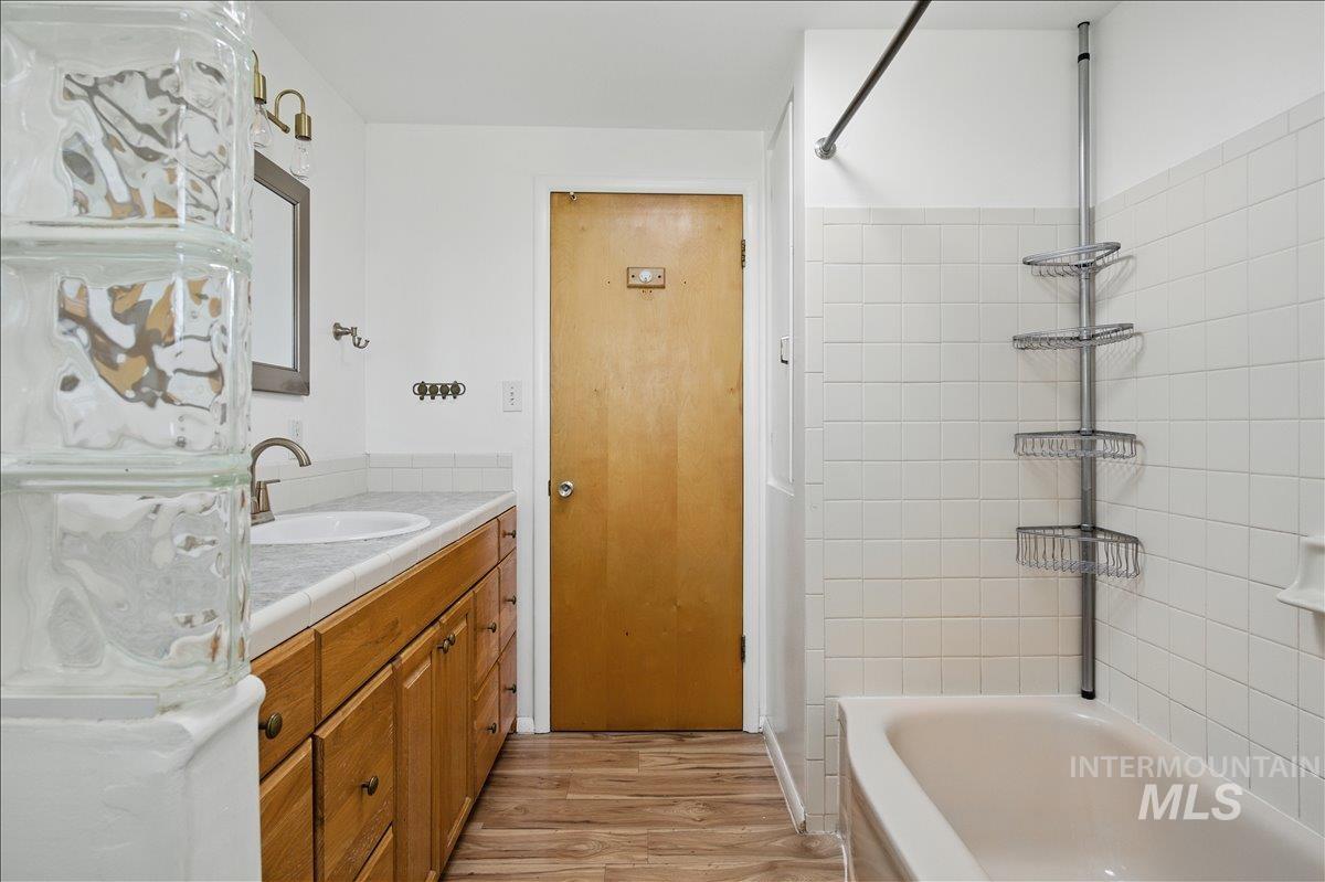 303 W Pine Ave, Meridian, Idaho 83642, 2 Bedrooms, 1 Bathroom, Residential Income For Sale, Price $470,000, 98986815
