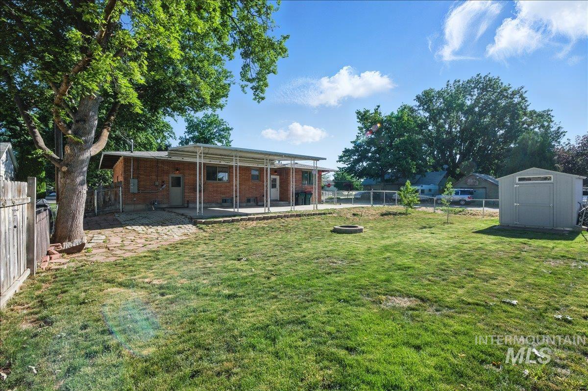 303 W Pine Ave, Meridian, Idaho 83642, 4 Bedrooms, 2 Bathrooms, Residential For Sale, Price $470,000,MLS 98986816