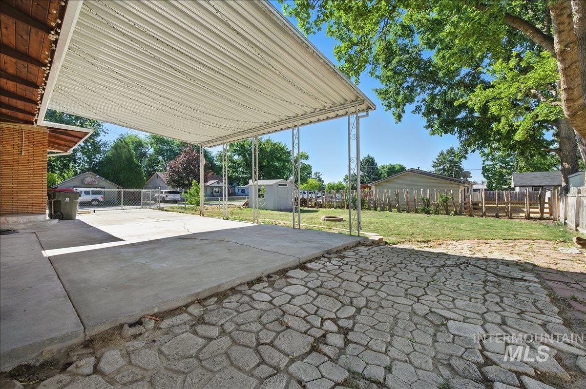 303 W Pine Ave, Meridian, Idaho 83642, 4 Bedrooms, 2 Bathrooms, Residential For Sale, Price $470,000,MLS 98986816