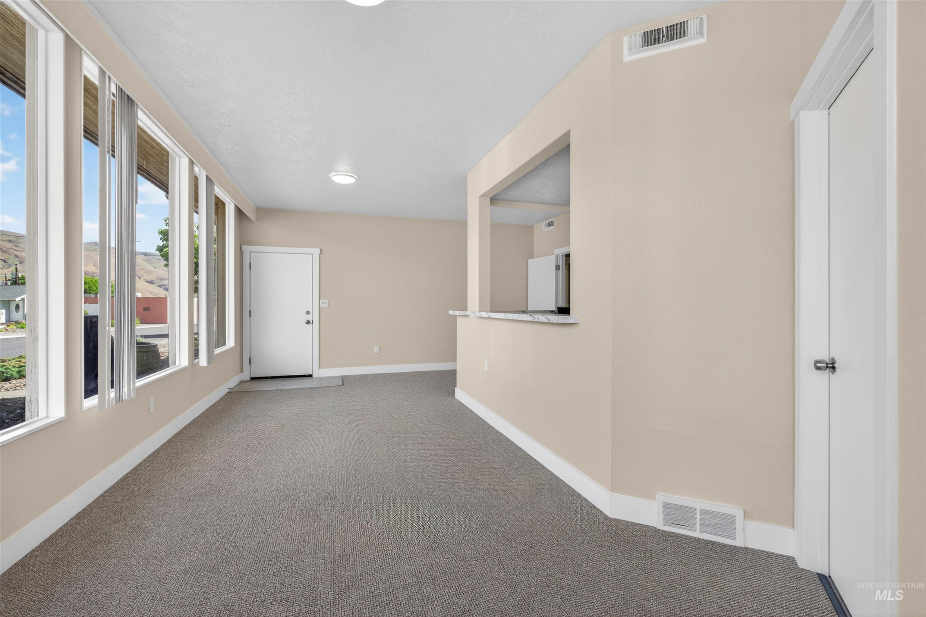 619 Diagonal Street, Clarkston, Washington 99403, Business/Commercial For Sale, Price $600,000,MLS 98986818