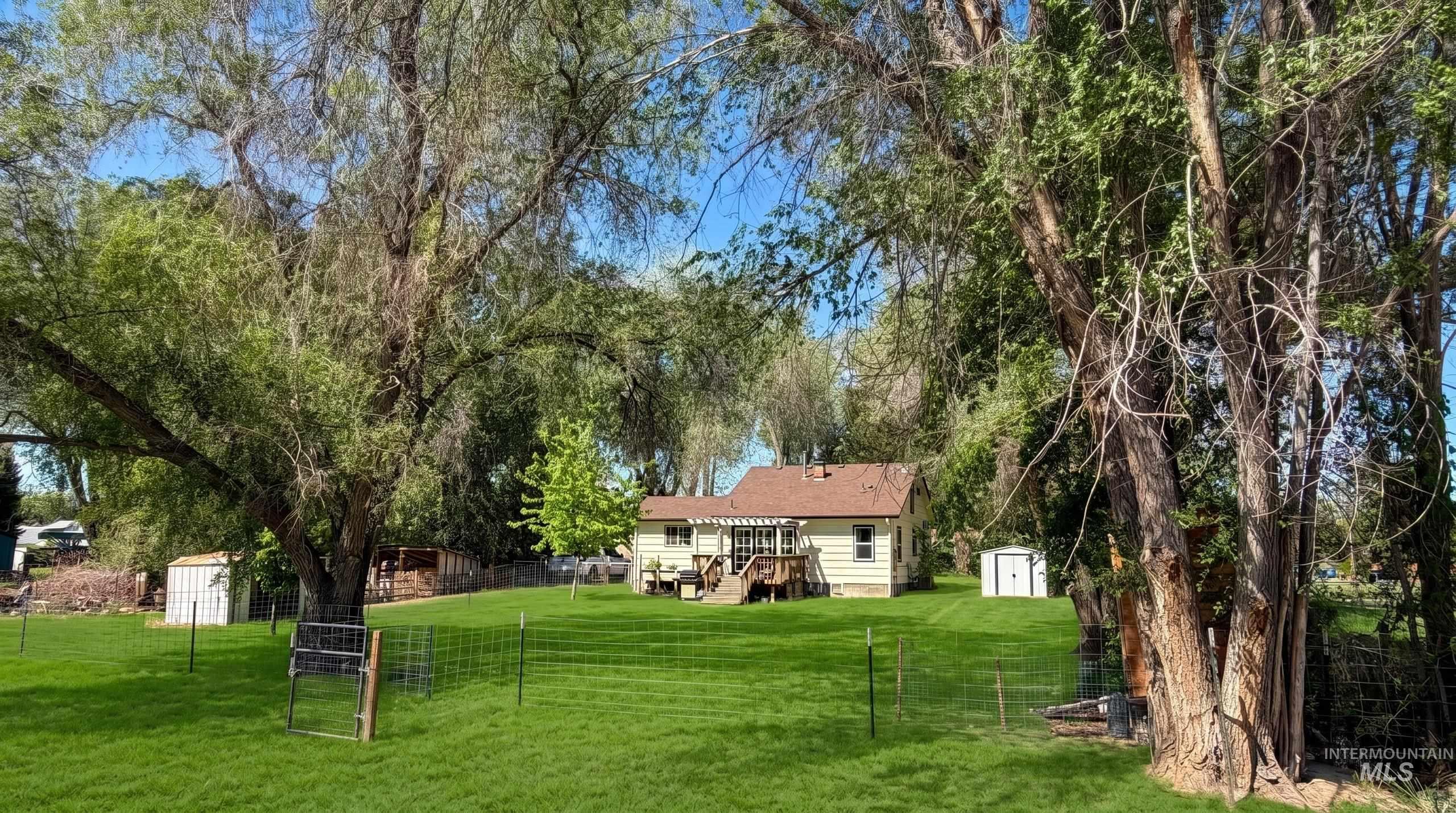 1034 Maurice St, Twin Falls, Idaho 83301, 3 Bedrooms, 3 Bathrooms, Residential For Sale, Price $484,999, 98986819