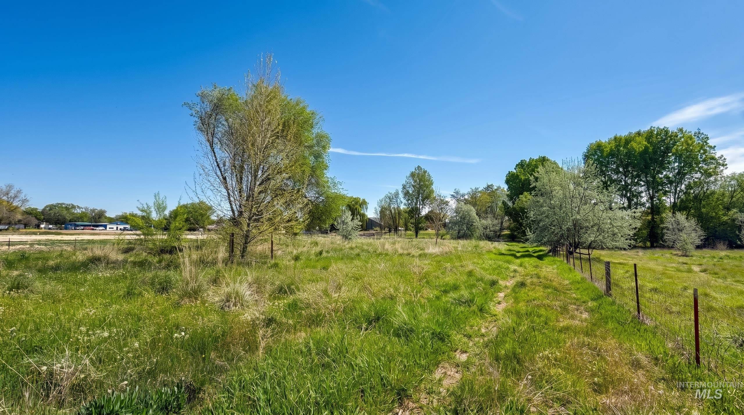 1034 Maurice St, Twin Falls, Idaho 83301, 3 Bedrooms, 3 Bathrooms, Residential For Sale, Price $484,999, 98986819