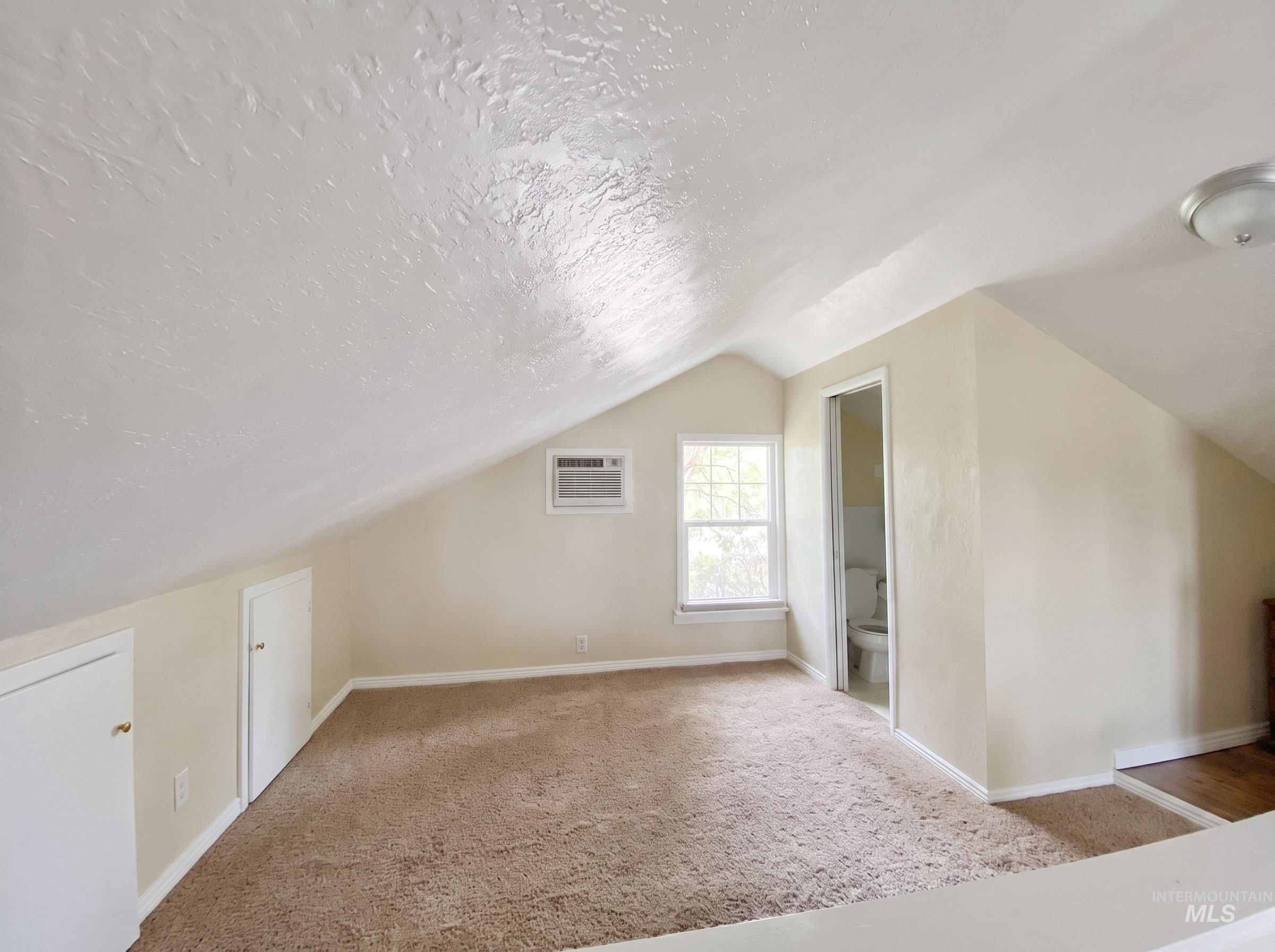1034 Maurice St, Twin Falls, Idaho 83301, 3 Bedrooms, 3 Bathrooms, Residential For Sale, Price $474,888,MLS 98986819
