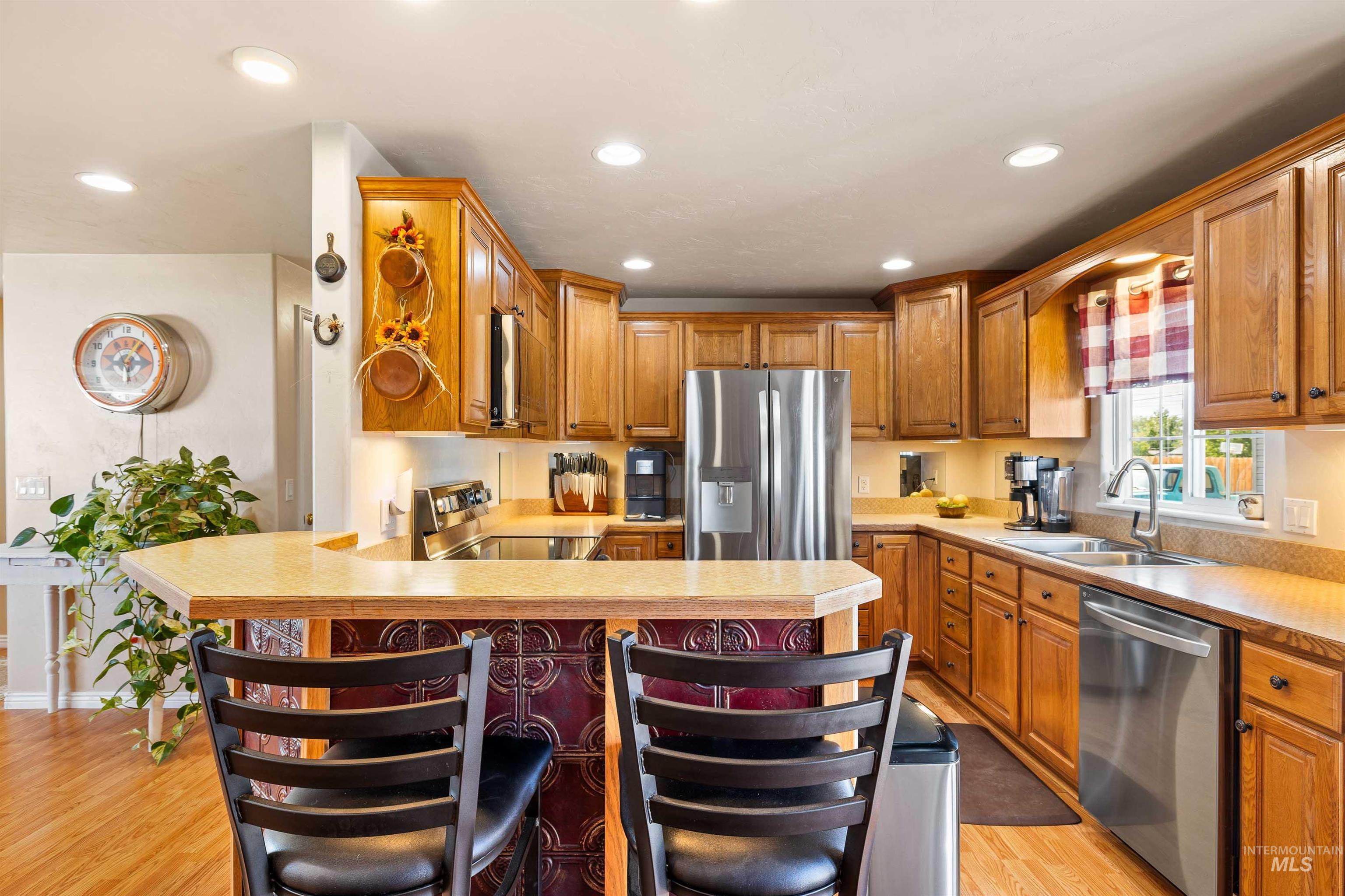 550 Maxine Lane, Kimberly, Idaho 83341, 3 Bedrooms, 2 Bathrooms, Residential For Sale, Price $460,000,MLS 98986821