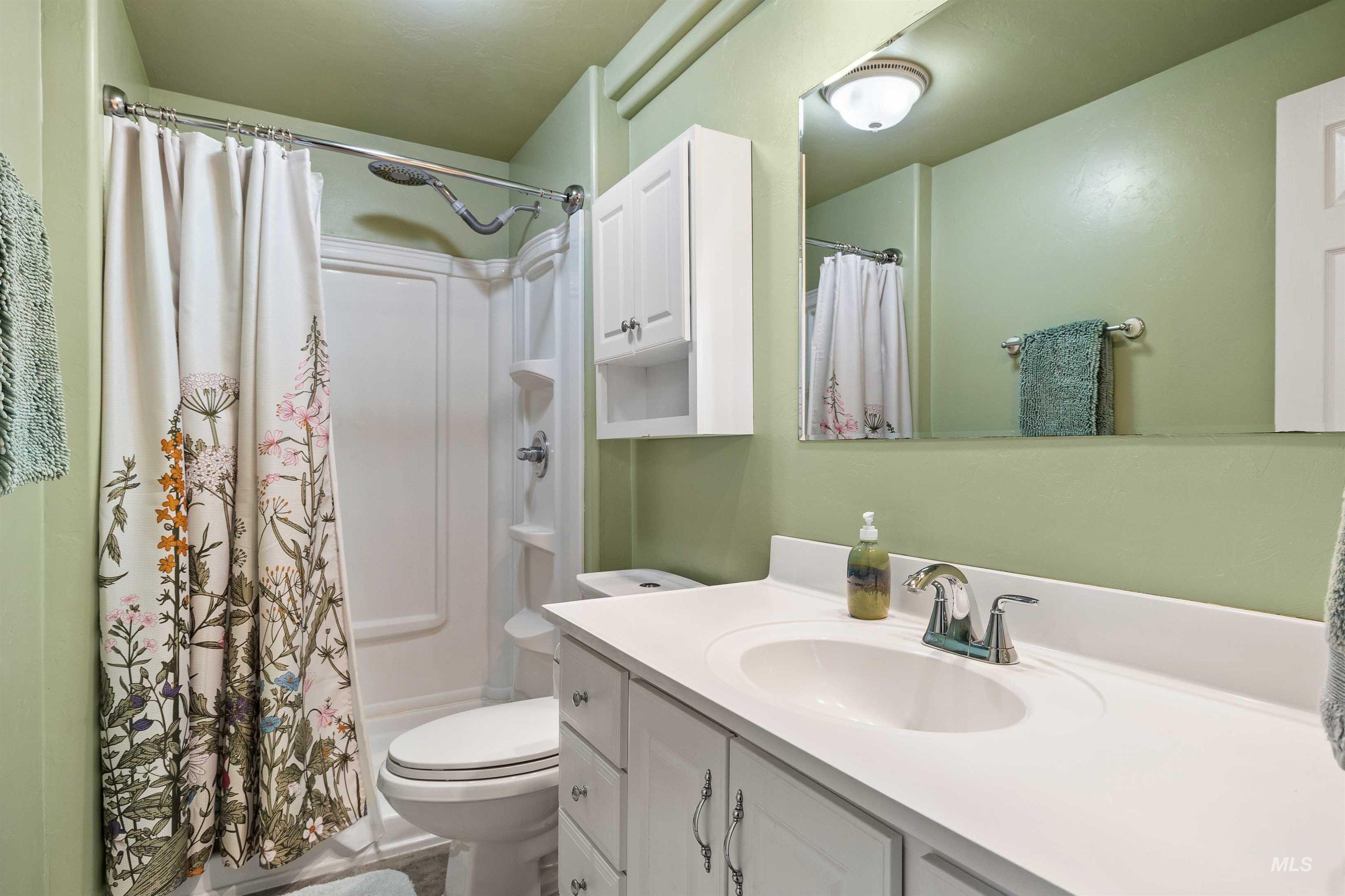 550 Maxine Lane, Kimberly, Idaho 83341, 3 Bedrooms, 2 Bathrooms, Residential For Sale, Price $460,000,MLS 98986821