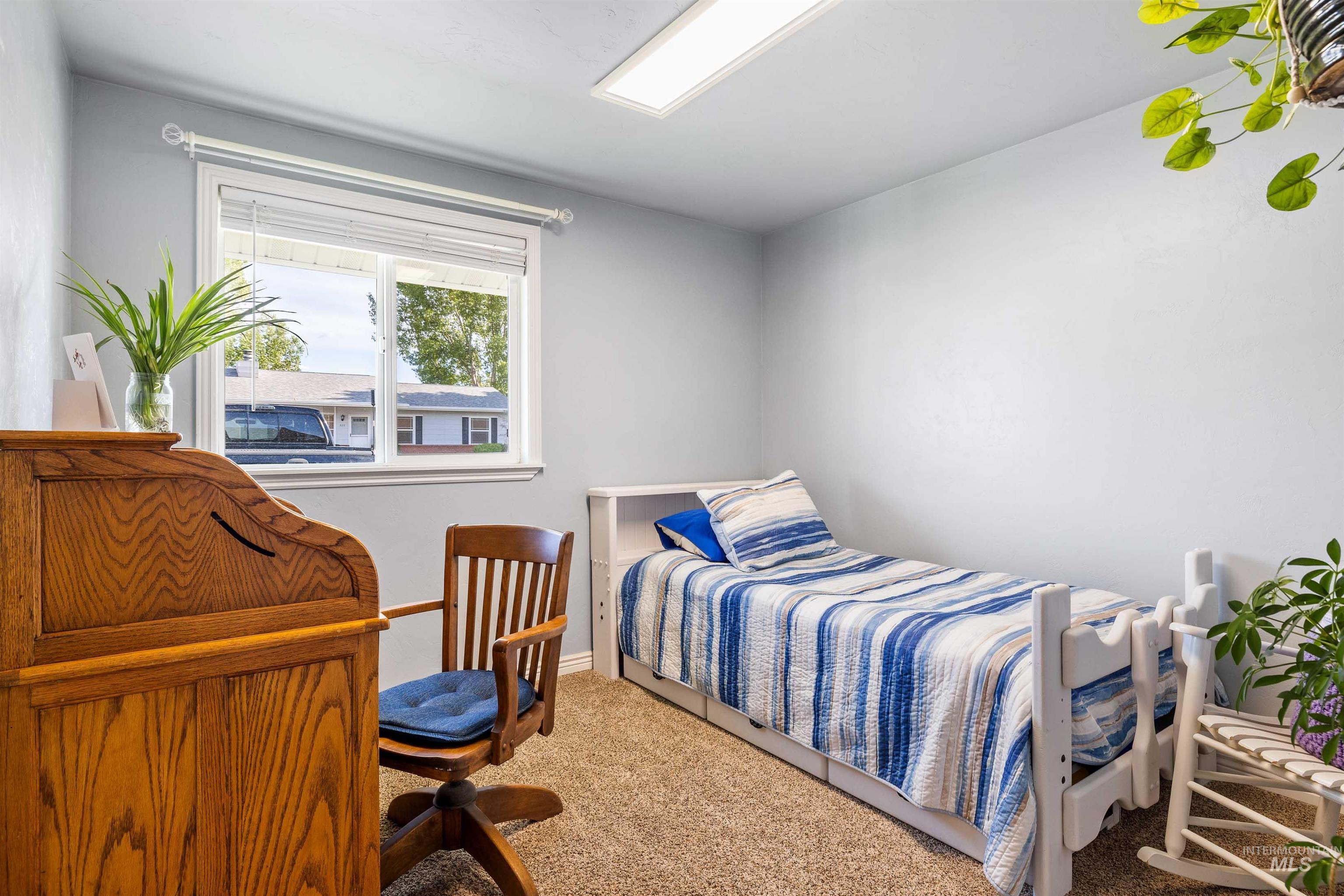 550 Maxine Lane, Kimberly, Idaho 83341, 3 Bedrooms, 2 Bathrooms, Residential For Sale, Price $460,000,MLS 98986821