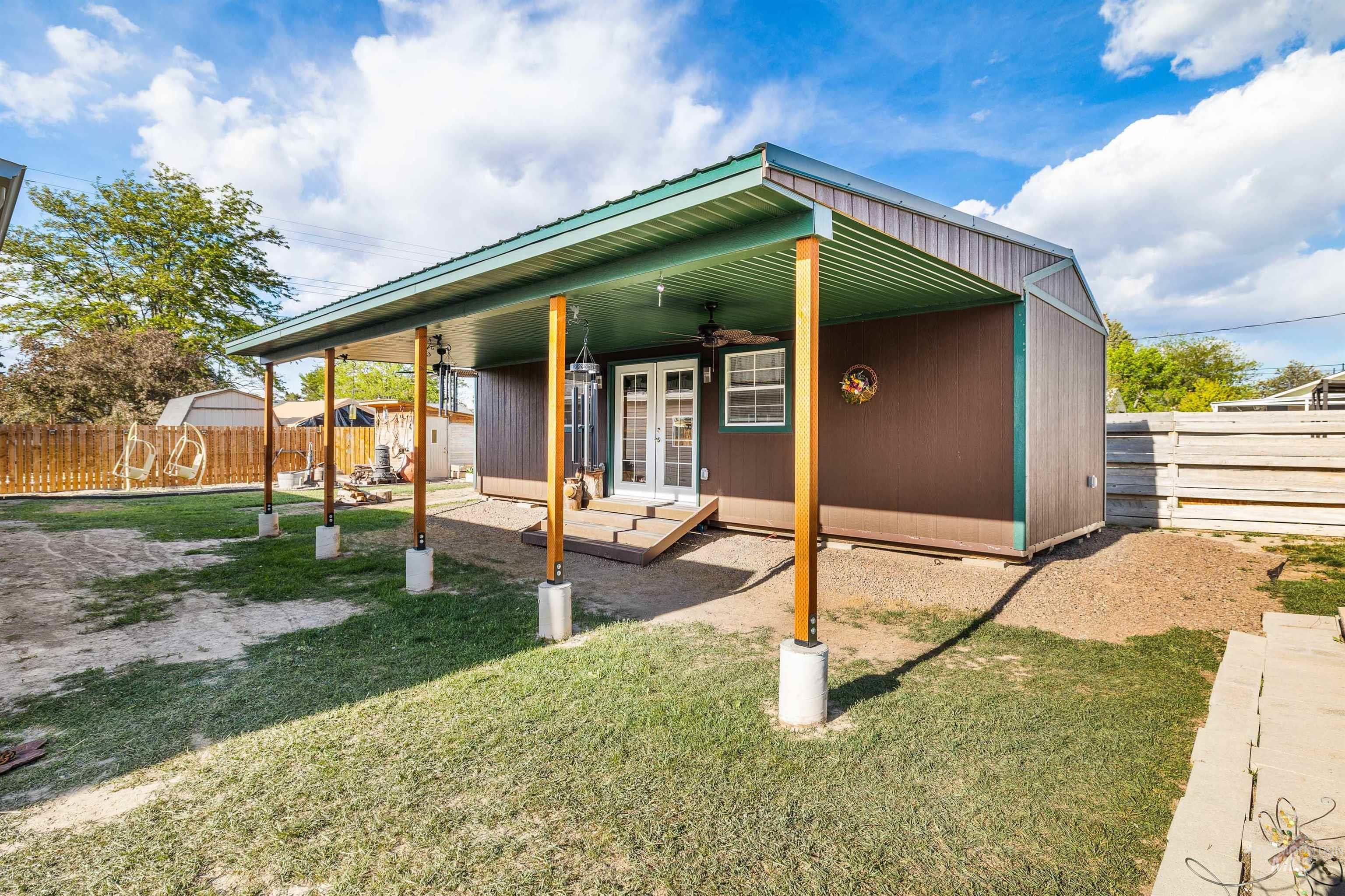 550 Maxine Lane, Kimberly, Idaho 83341, 3 Bedrooms, 2 Bathrooms, Residential For Sale, Price $460,000,MLS 98986821