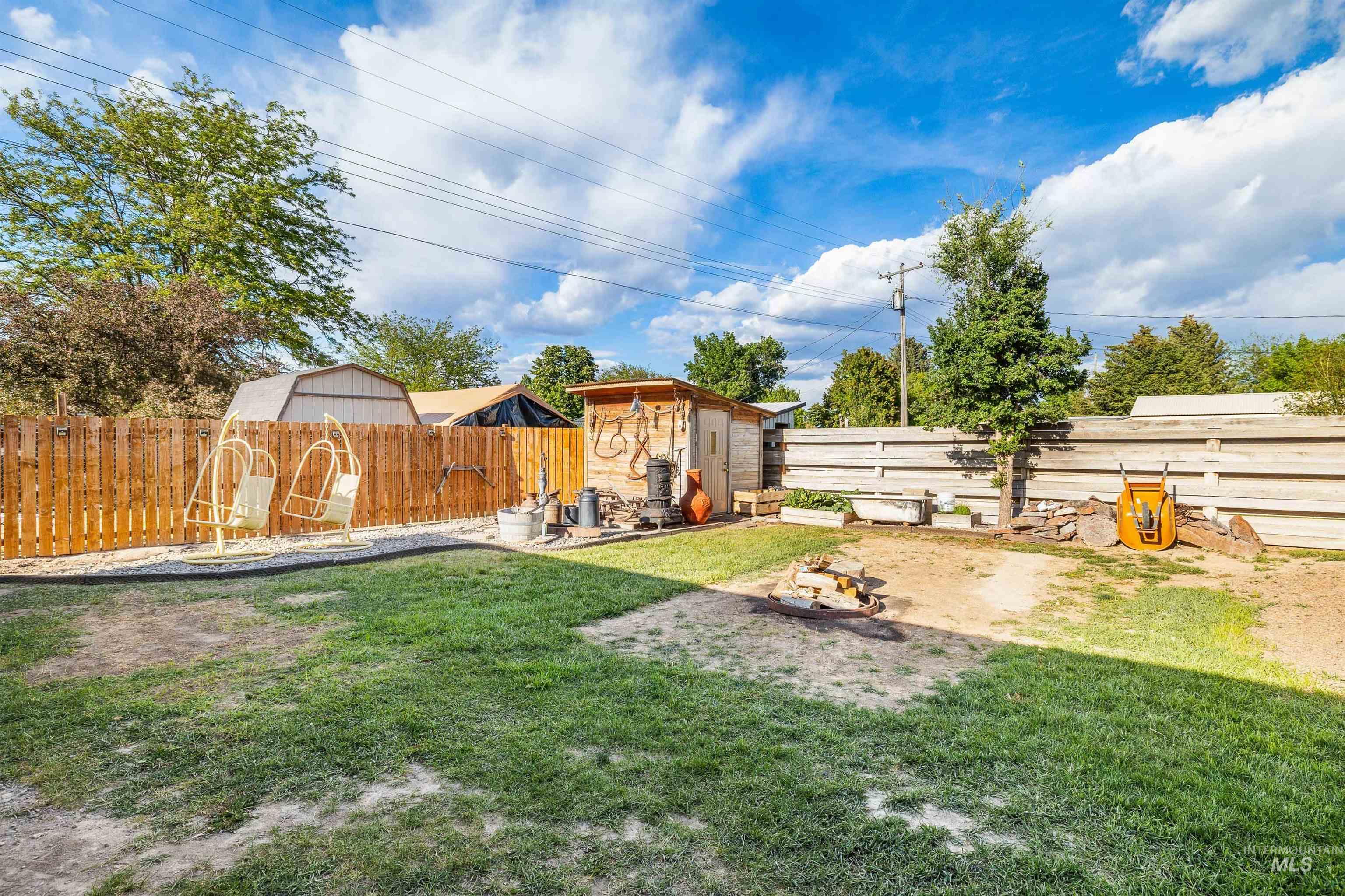 550 Maxine Lane, Kimberly, Idaho 83341, 3 Bedrooms, 2 Bathrooms, Residential For Sale, Price $460,000,MLS 98986821