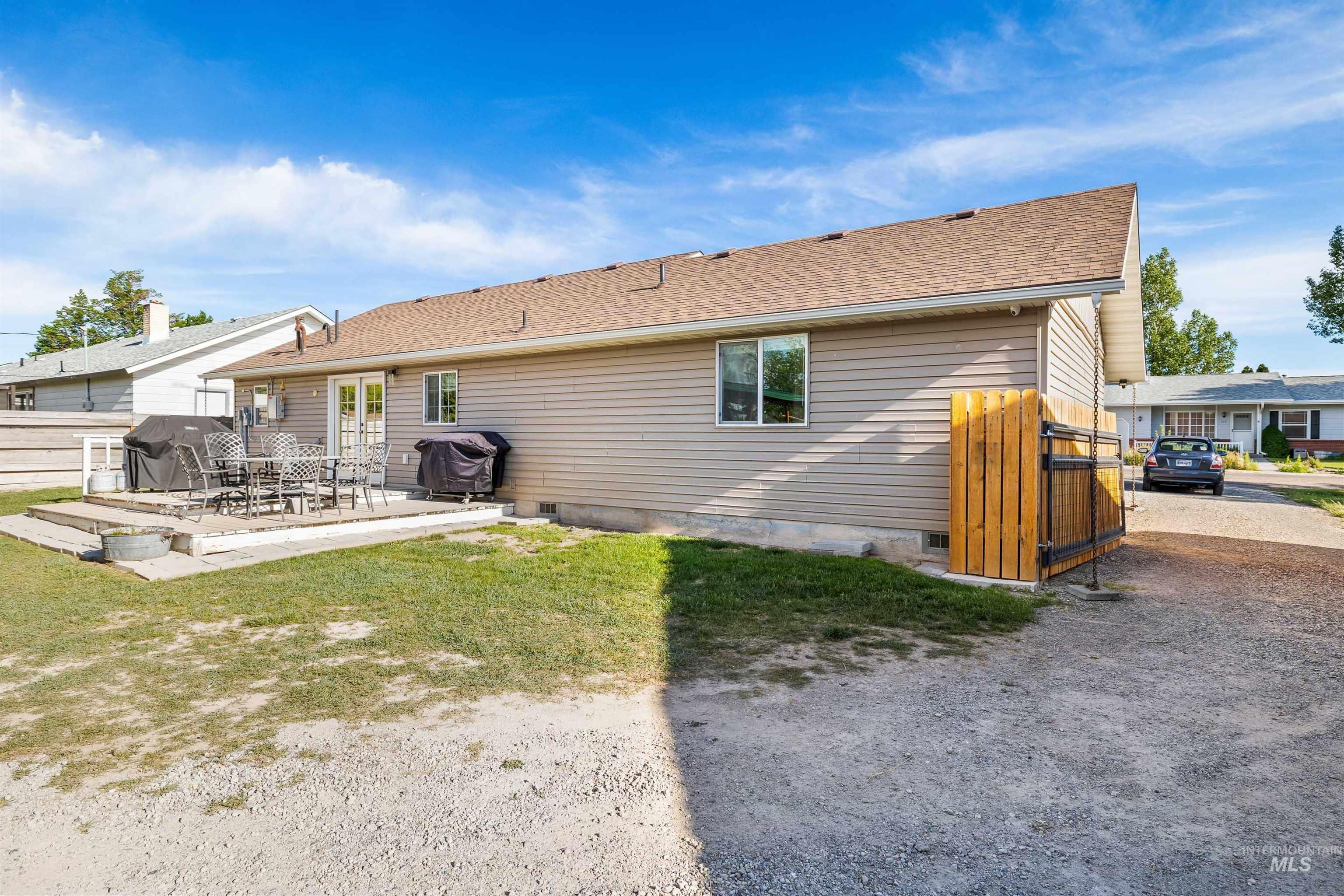 550 Maxine Lane, Kimberly, Idaho 83341, 3 Bedrooms, 2 Bathrooms, Residential For Sale, Price $460,000,MLS 98986821