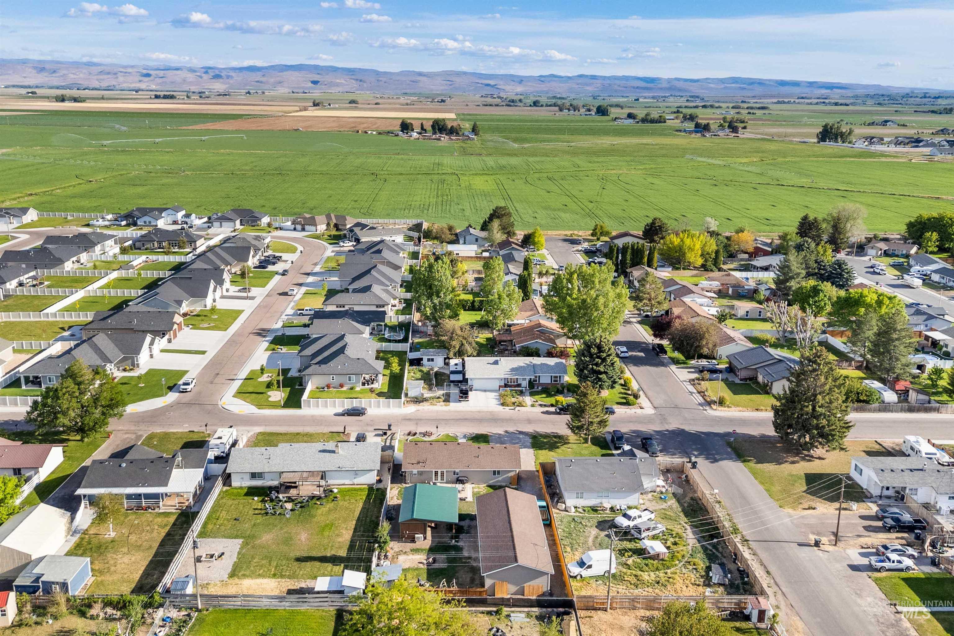 550 Maxine Lane, Kimberly, Idaho 83341, 3 Bedrooms, 2 Bathrooms, Residential For Sale, Price $460,000,MLS 98986821