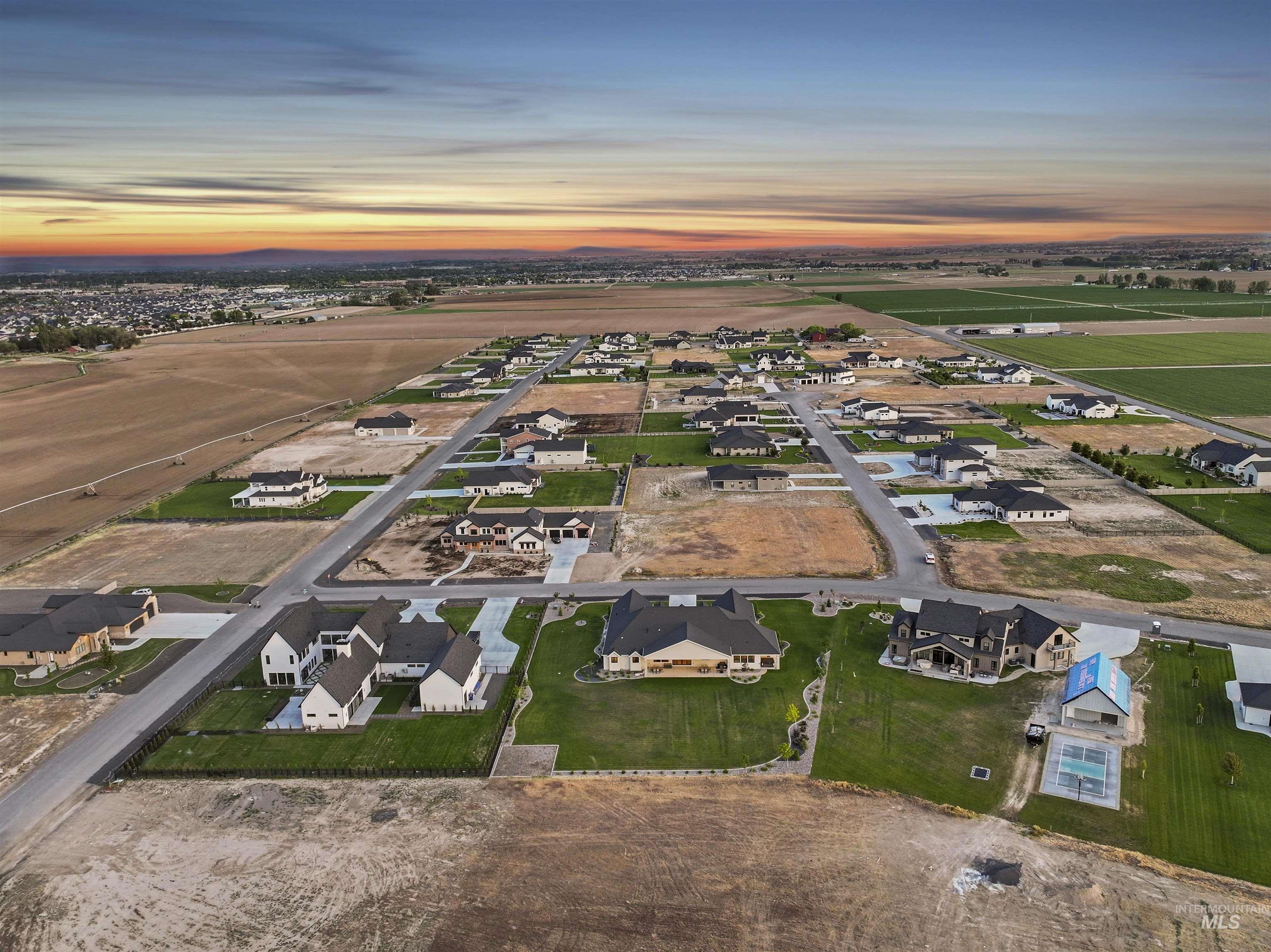 2748 E 4247 N, Twin Falls, Idaho 83301, 5 Bedrooms, 4.5 Bathrooms, Residential For Sale, Price $1,850,000,MLS 98986825