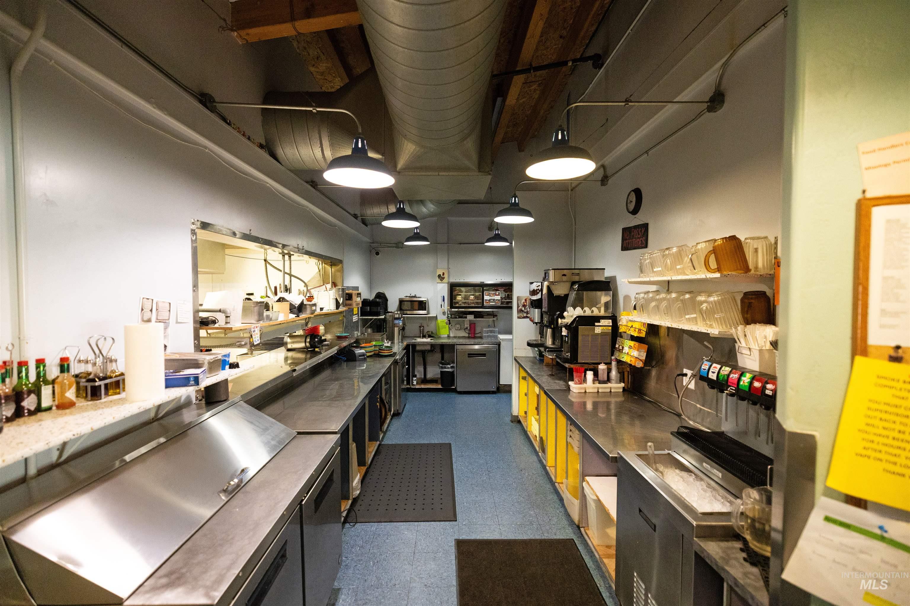 1010 Port Way, Clarkston, Washington 99403, Business/Commercial For Sale, Price $2,500,000, 98986832