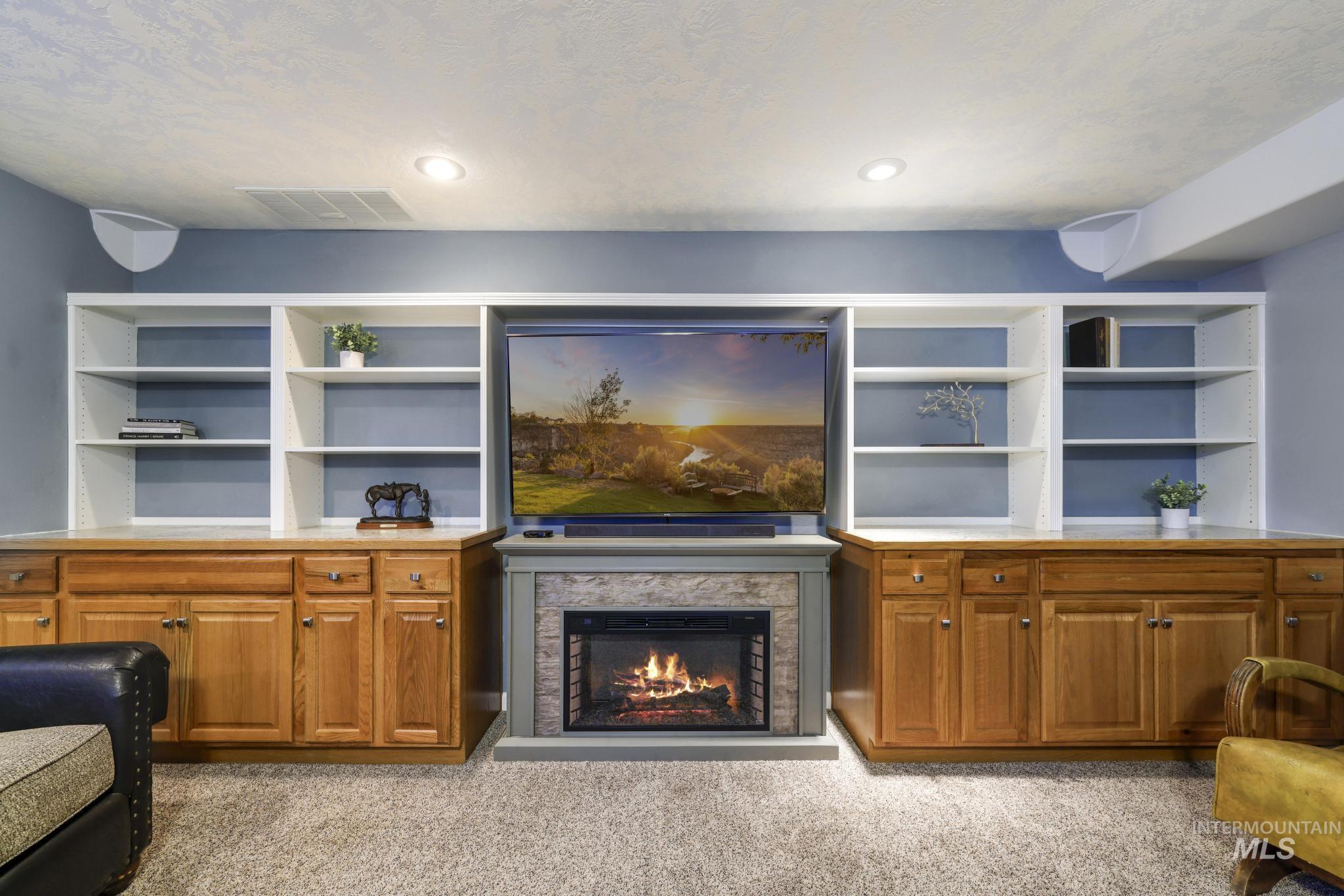 21 N Pit Lane, Nampa, Idaho 83687, 3 Bedrooms, 4 Bathrooms, Residential For Sale, Price $782,000,MLS 98986833