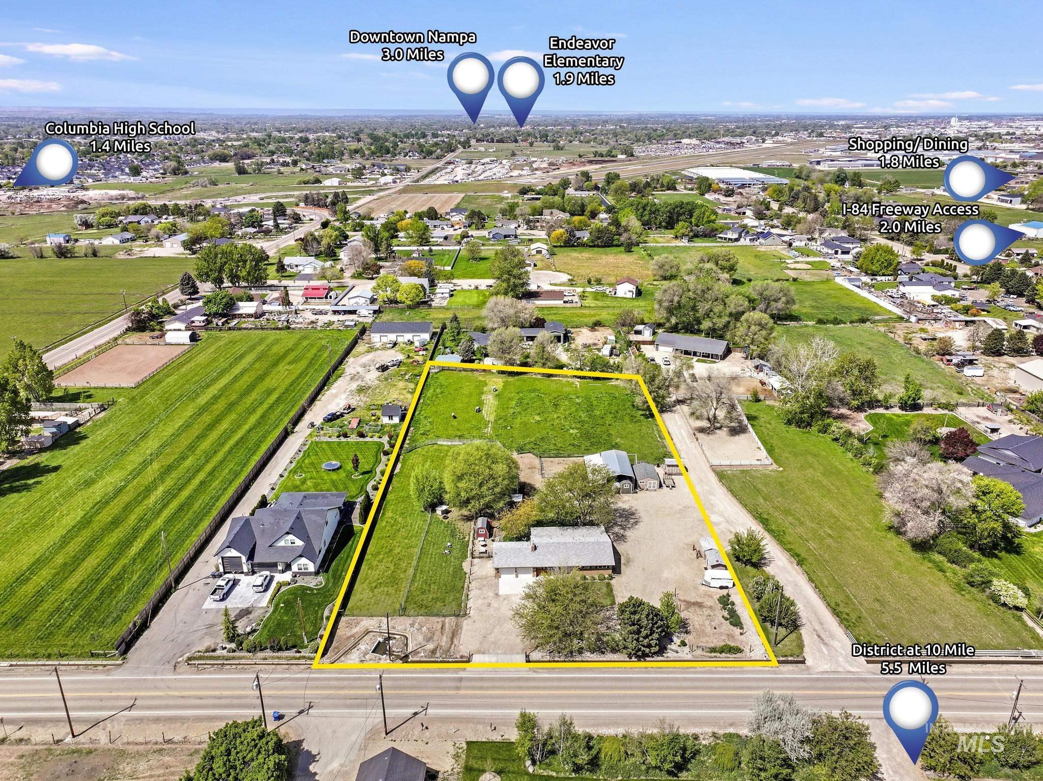 21 N Pit Lane, Nampa, Idaho 83687, 3 Bedrooms, 4 Bathrooms, Residential For Sale, Price $782,000,MLS 98986833