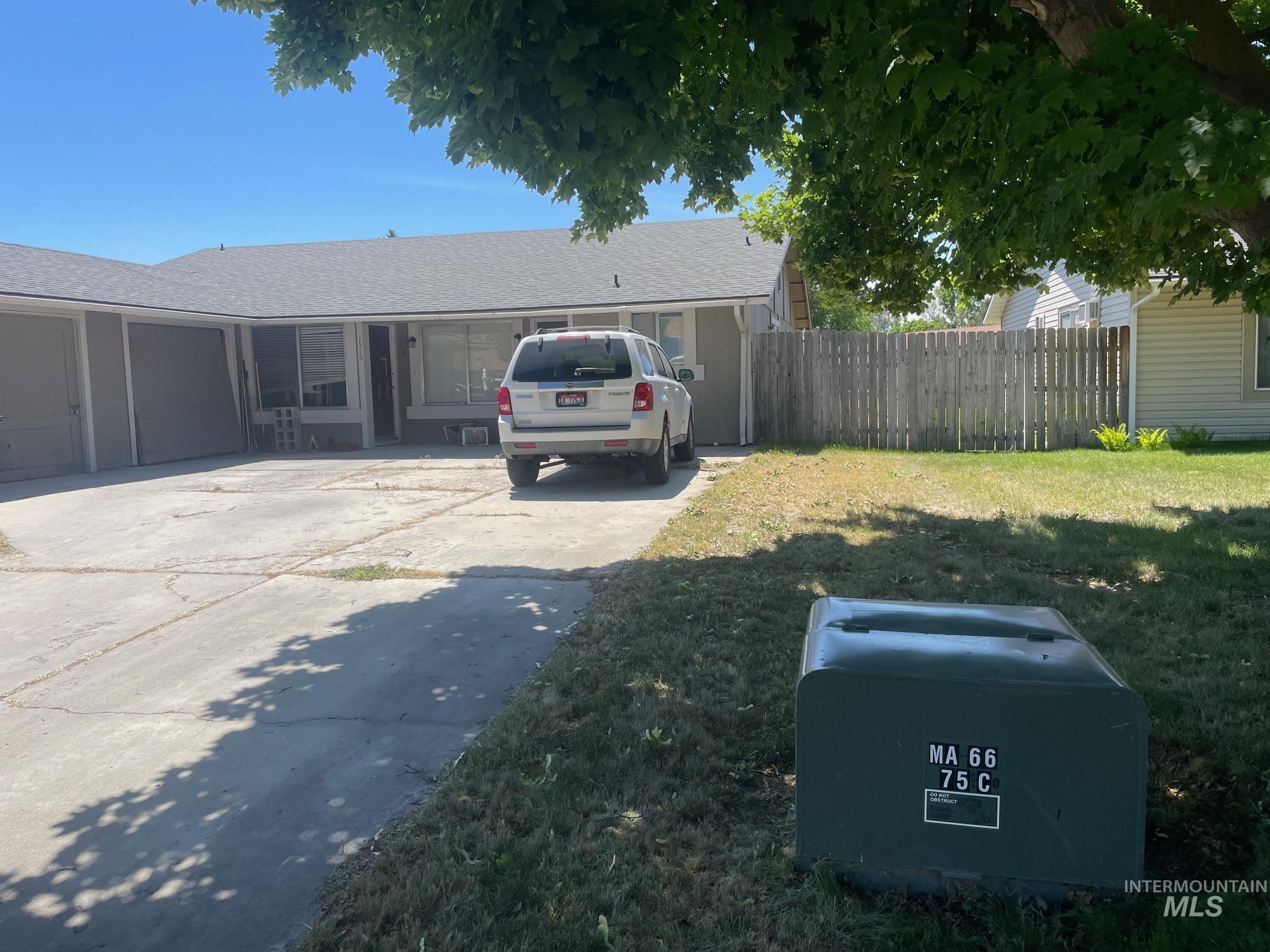 1515 W Maple Ave., Meridian, Idaho 83642, 2 Bedrooms, 1 Bathroom, Residential Income For Sale, Price $514,900, 98986835