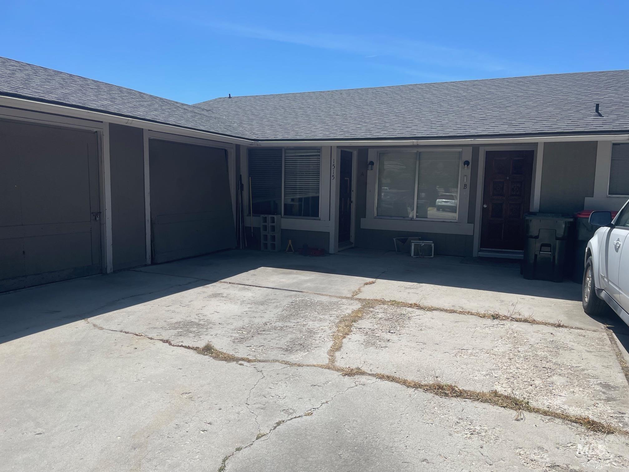 1515 W Maple Ave., Meridian, Idaho 83642, 2 Bedrooms, 1 Bathroom, Residential Income For Sale, Price $514,900, 98986835