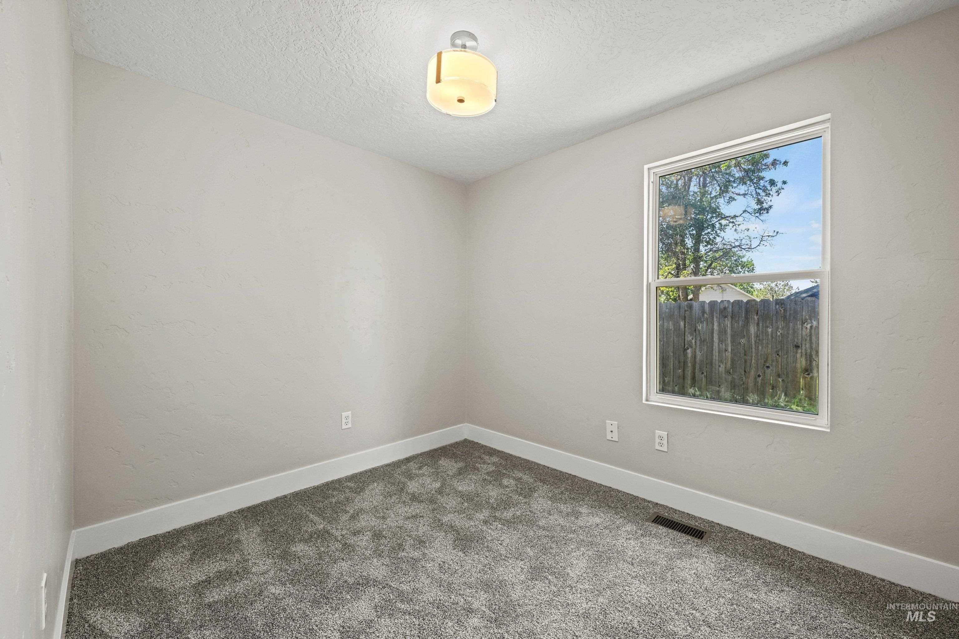 702 18th Ave. N, Nampa, Idaho 83687, 3 Bedrooms, 1.5 Bathrooms, Residential For Sale, Price $325,000,MLS 98986837