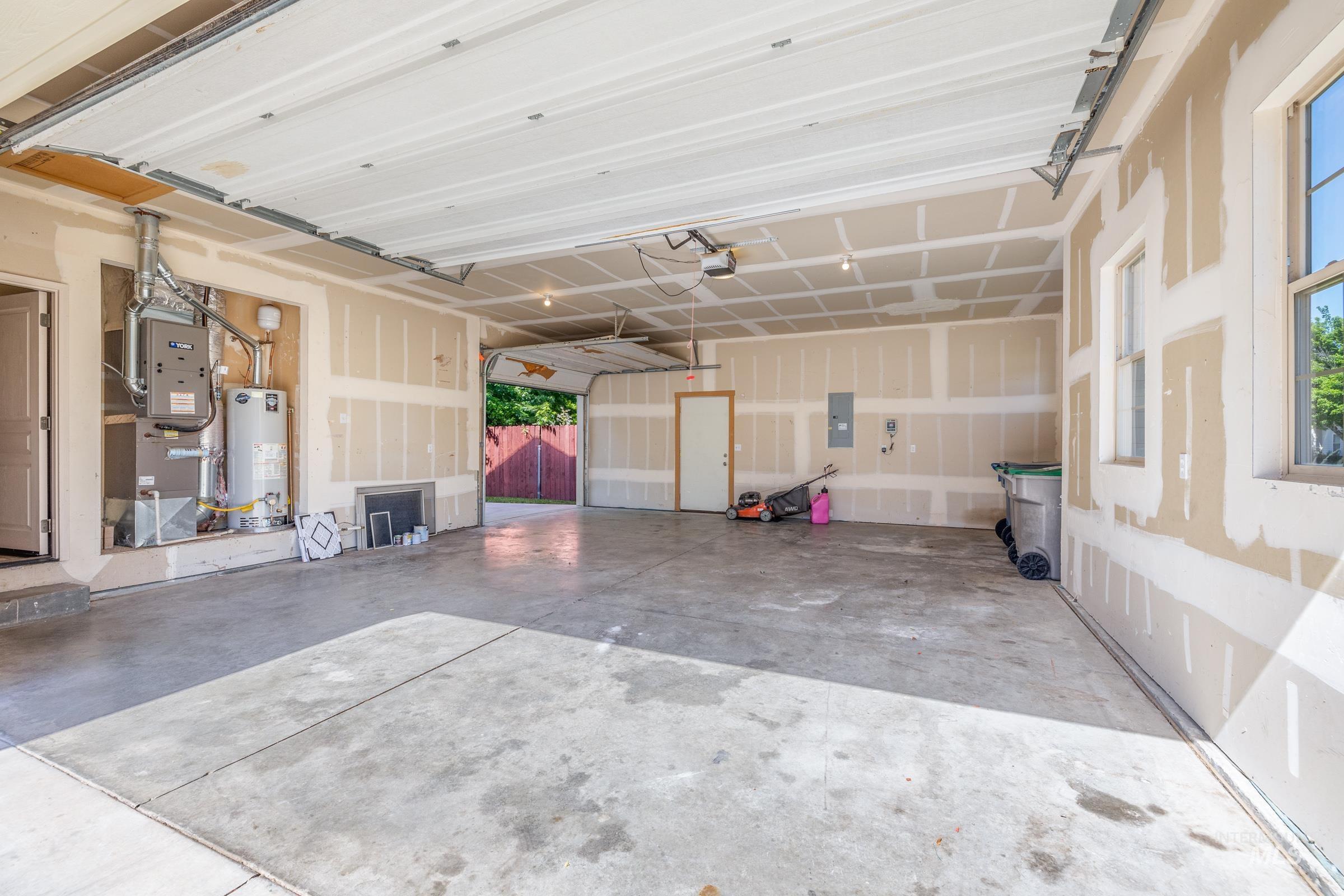 11543 W Wagon Pass Ct, Boise, Idaho 83709, 4 Bedrooms, 2.5 Bathrooms, Residential For Sale, Price $549,900, 98986840