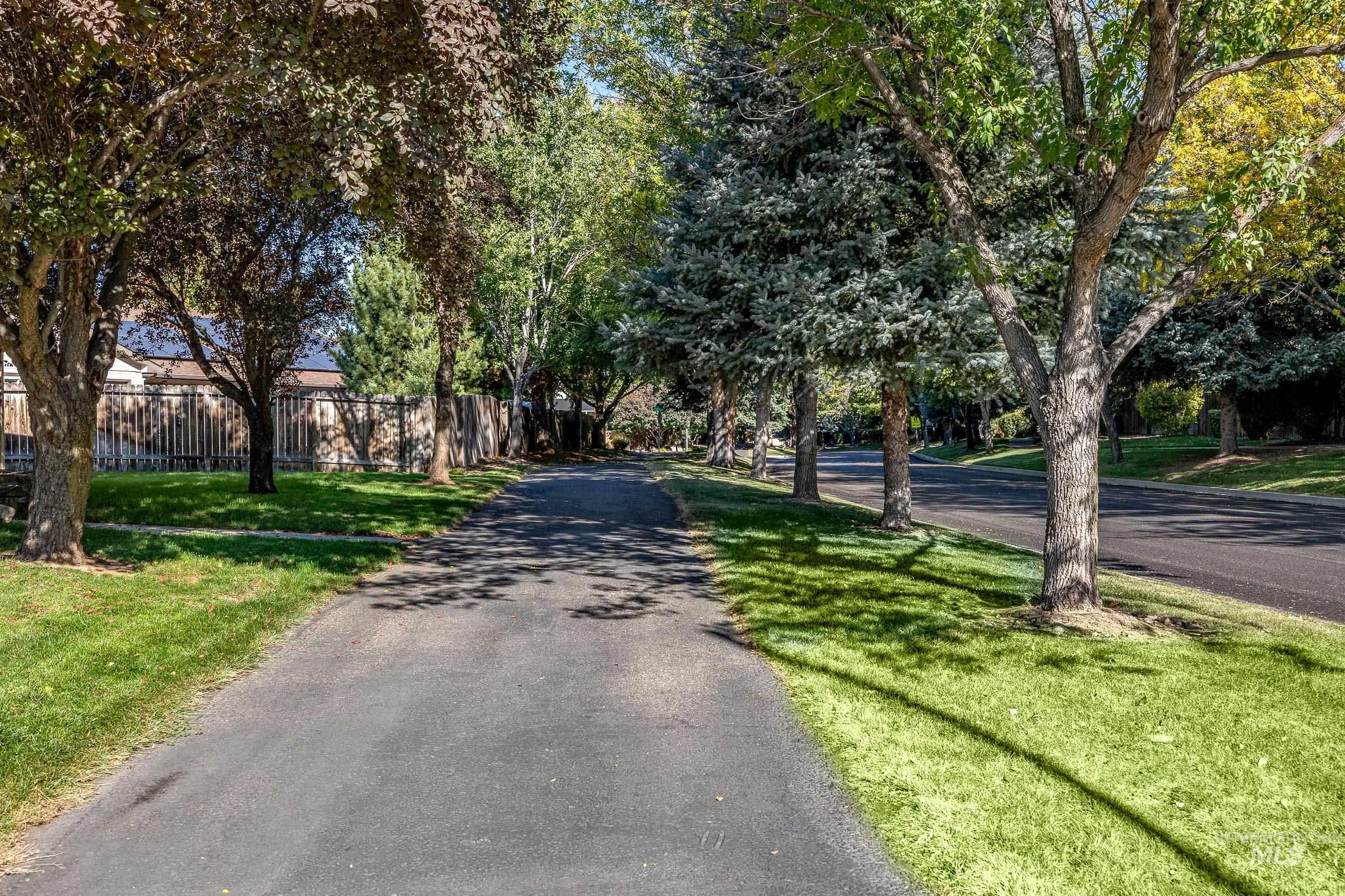 11543 W Wagon Pass Ct, Boise, Idaho 83709, 4 Bedrooms, 2.5 Bathrooms, Residential For Sale, Price $549,900, 98986840
