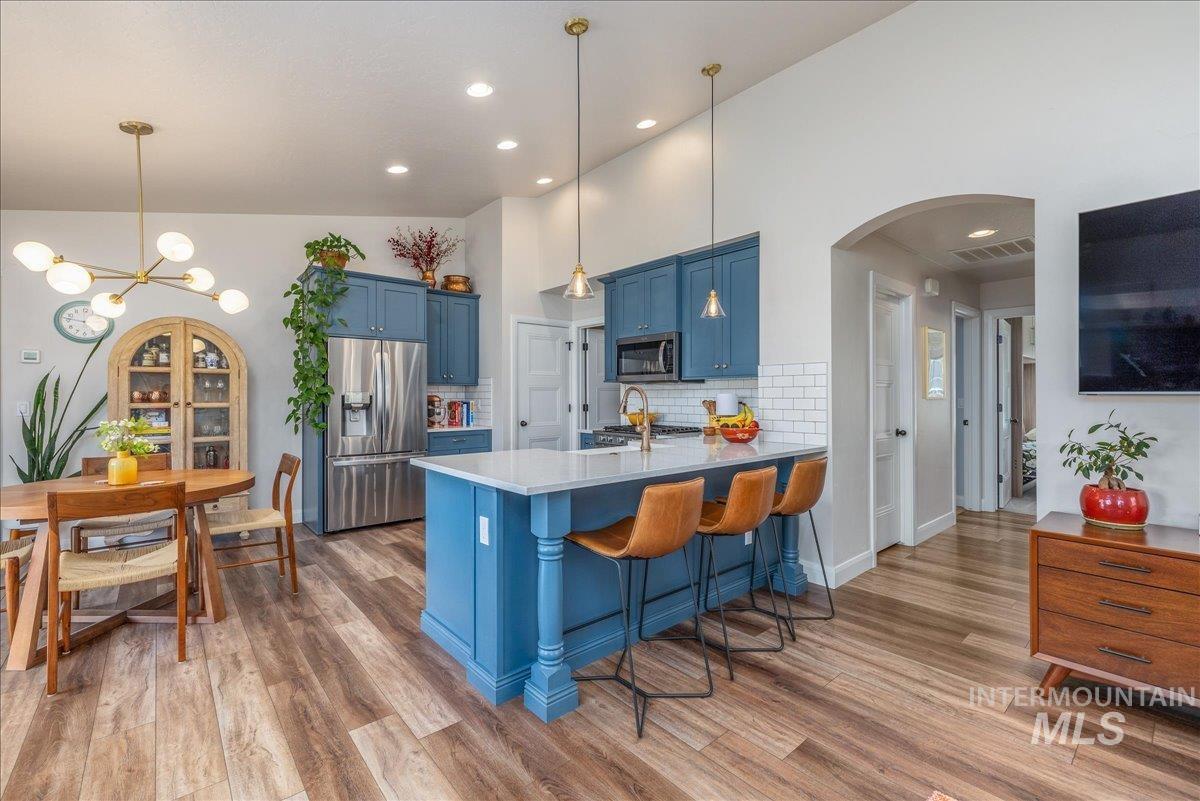 3862 E Collingwood St, Meridian, Idaho 83642-5661, 3 Bedrooms, 2 Bathrooms, Residential For Sale, Price $525,000,MLS 98986841
