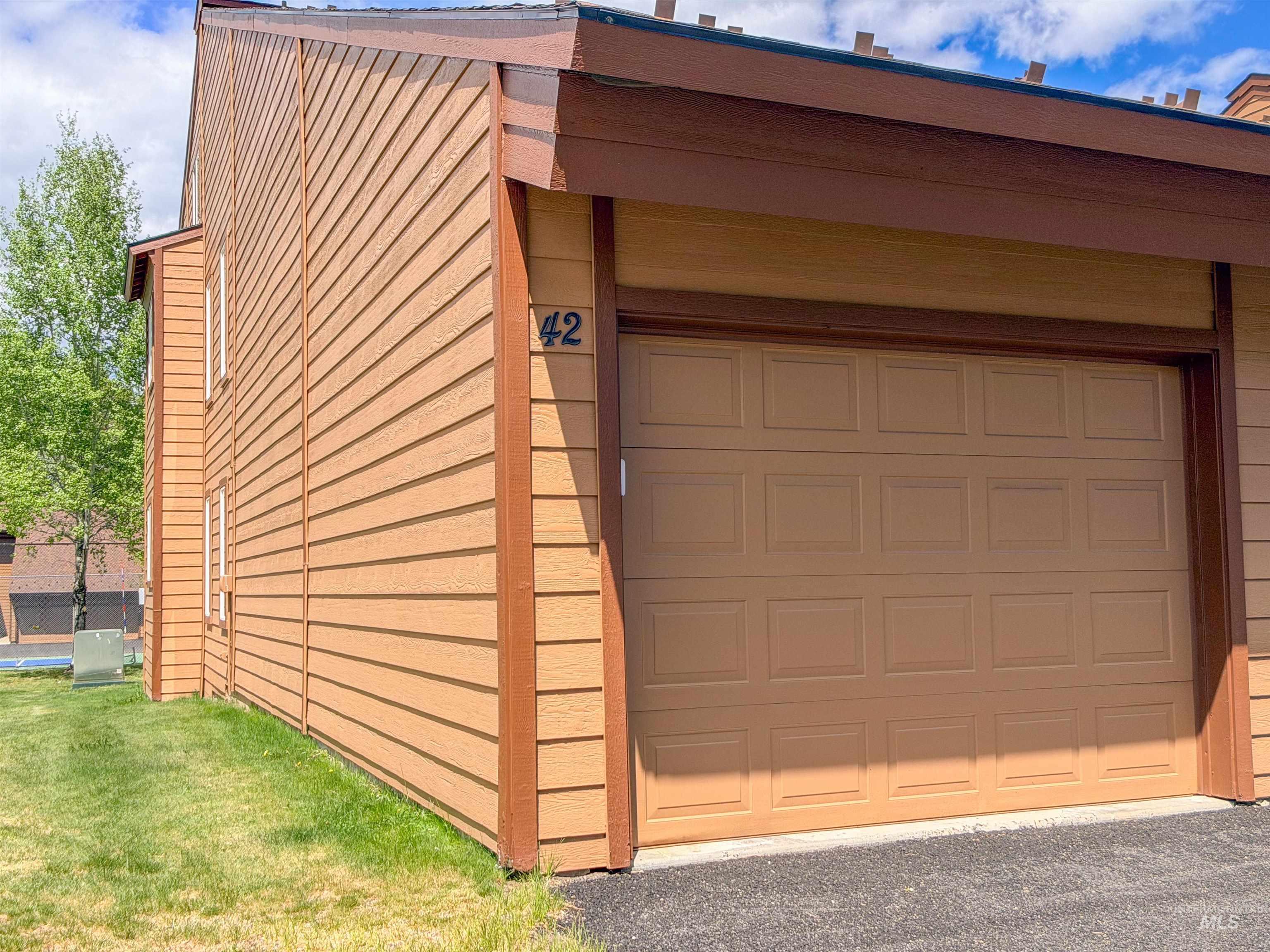 1607 N Davis Ave., McCall, Idaho 83638, 2 Bedrooms, 2 Bathrooms, Residential For Sale, Price $478,000,MLS 98986842