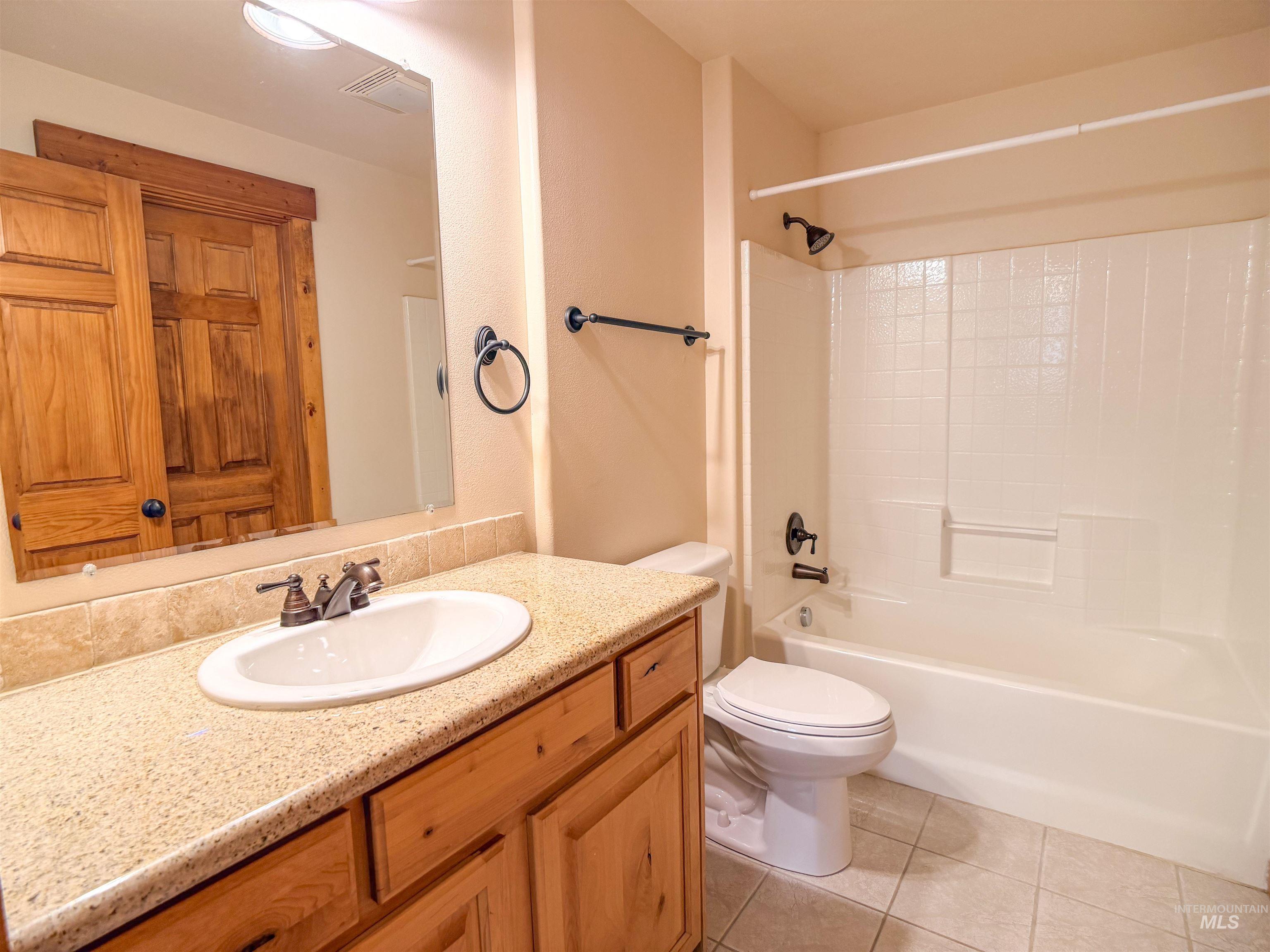 1607 N Davis Ave., McCall, Idaho 83638, 2 Bedrooms, 2 Bathrooms, Residential For Sale, Price $478,000,MLS 98986842