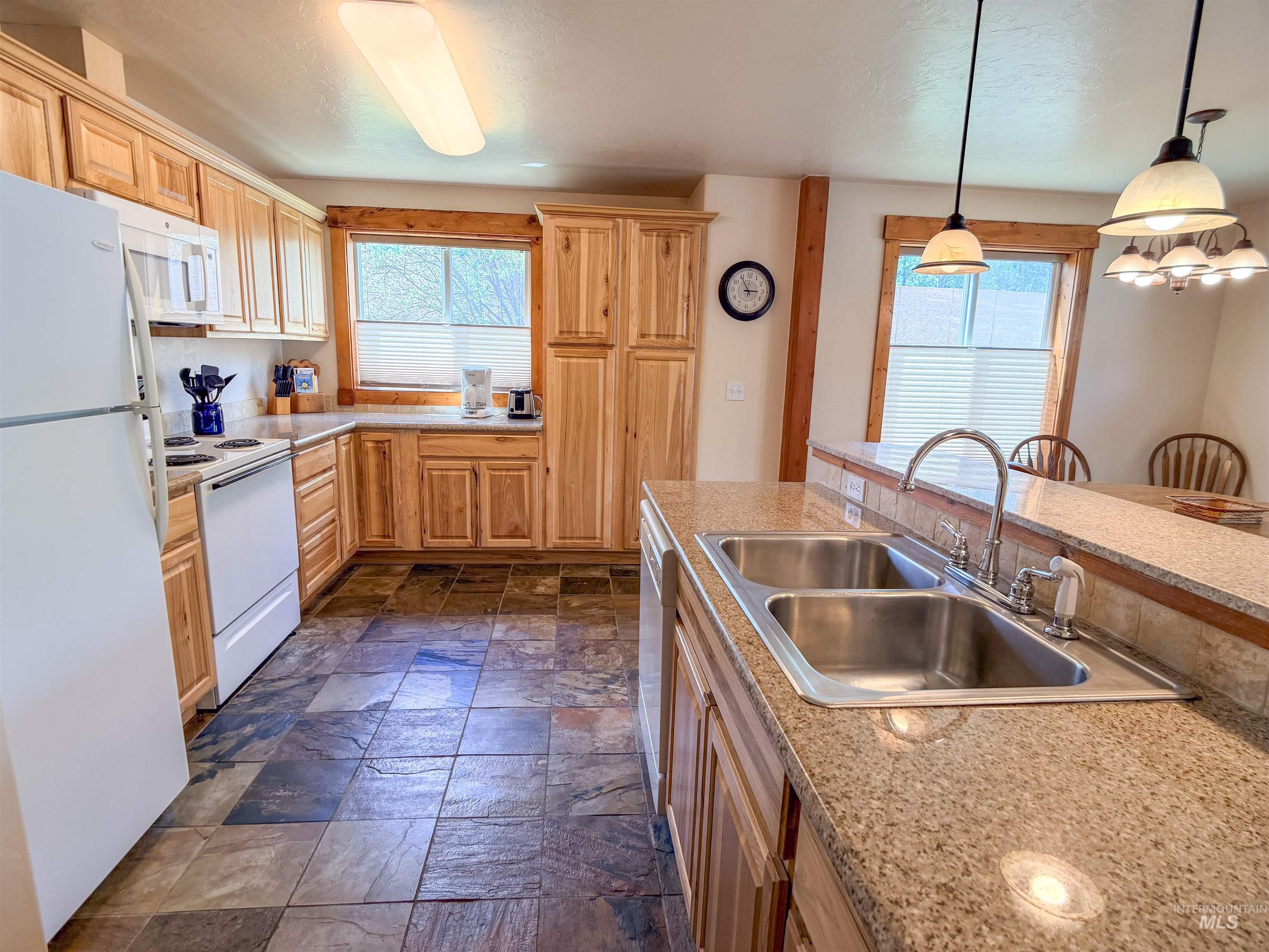 1607 N Davis Ave., McCall, Idaho 83638, 2 Bedrooms, 2 Bathrooms, Residential For Sale, Price $478,000,MLS 98986842