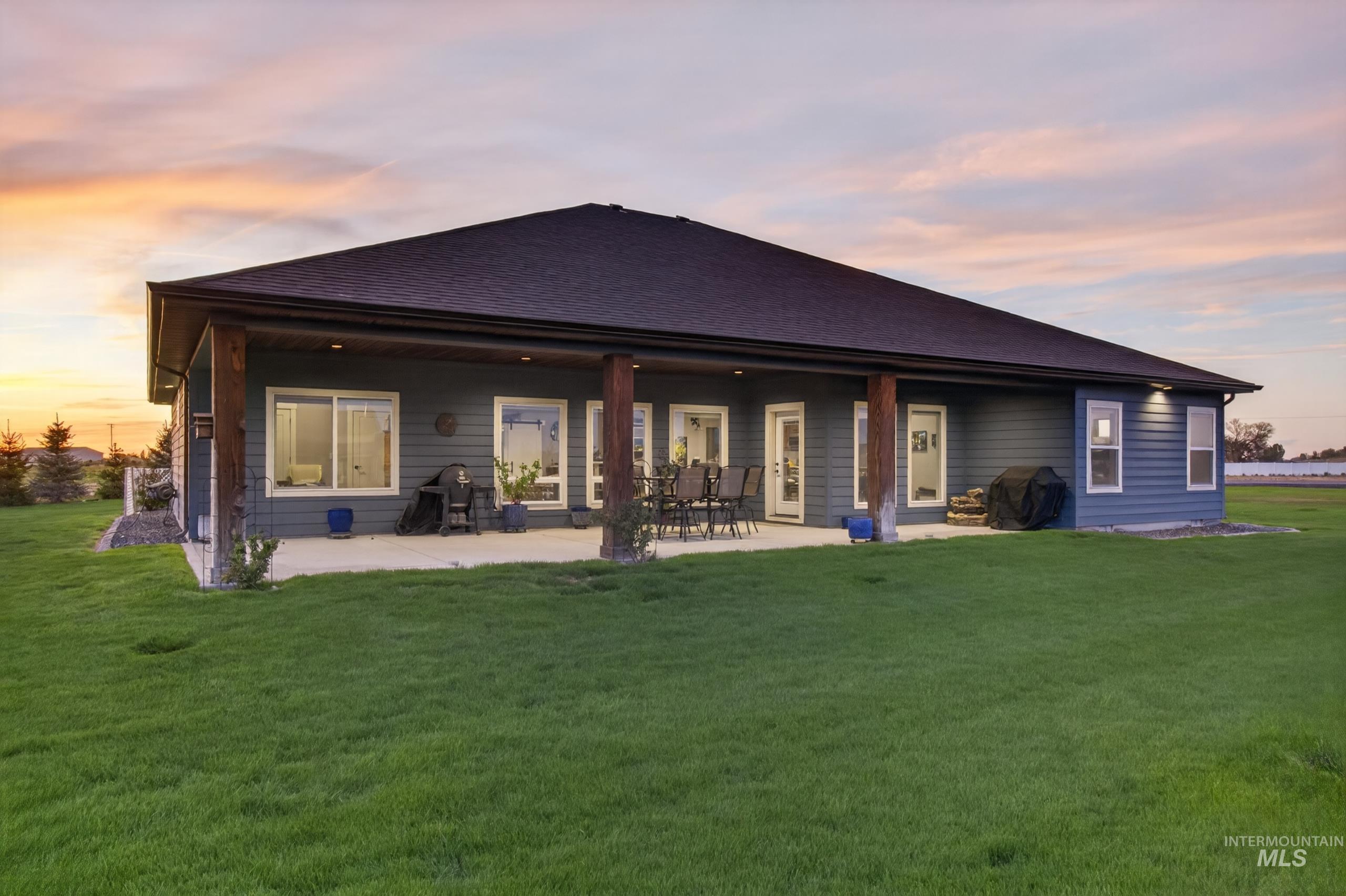 377 Skyline Dr, Rupert, Idaho 83350, 3 Bedrooms, 2.5 Bathrooms, Residential For Sale, Price $755,000,MLS 98986843