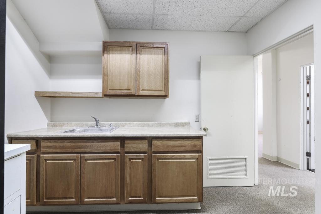 714 Shoshone Street W, Twin Falls, Idaho 83301, Business/Commercial For Sale, Price $30,000,MLS 98986846