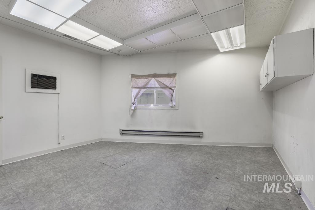 714 Shoshone Street W, Twin Falls, Idaho 83301, Business/Commercial For Sale, Price $30,000,MLS 98986846