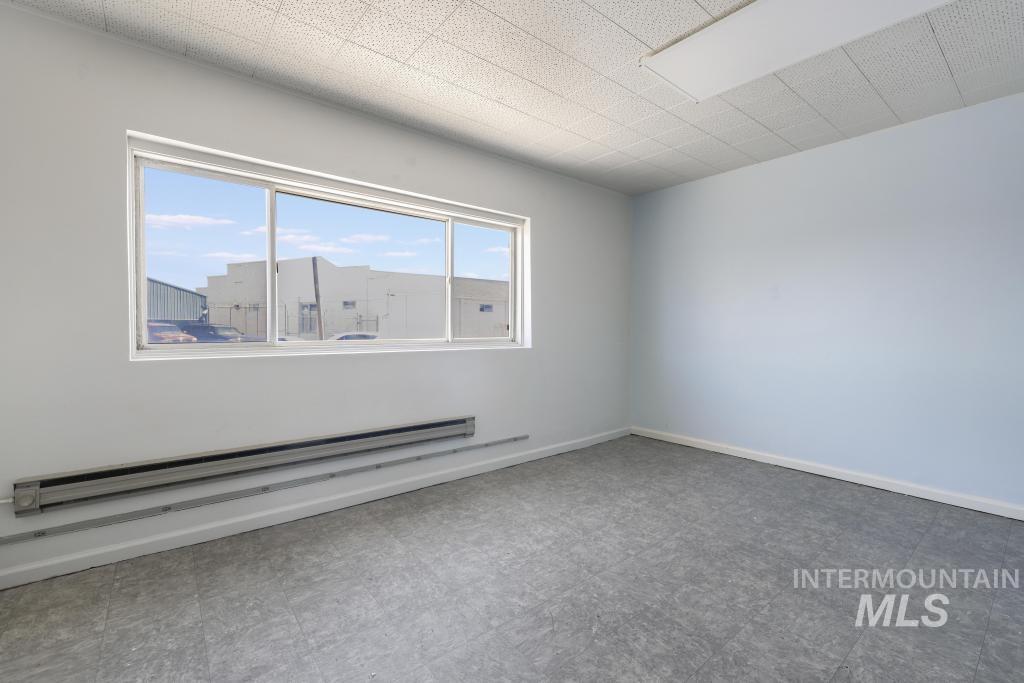 714 Shoshone Street W, Twin Falls, Idaho 83301, Business/Commercial For Sale, Price $30,000,MLS 98986846