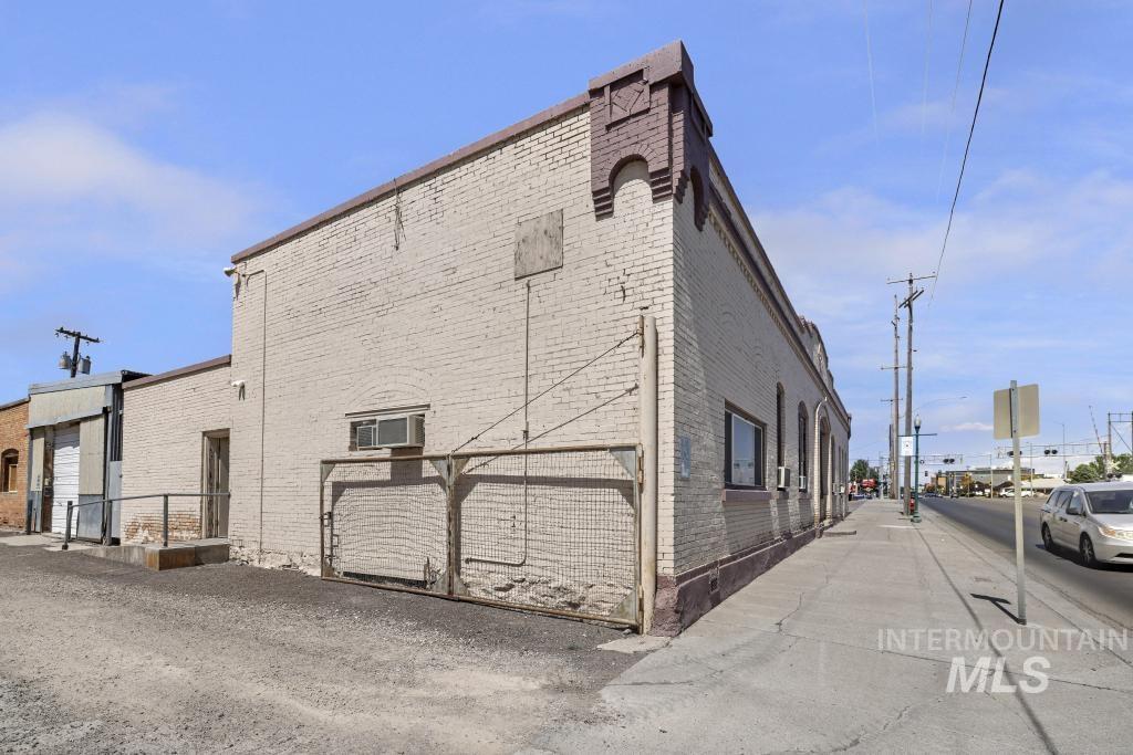 714 Shoshone Street W, Twin Falls, Idaho 83301, Business/Commercial For Sale, Price $30,000,MLS 98986846