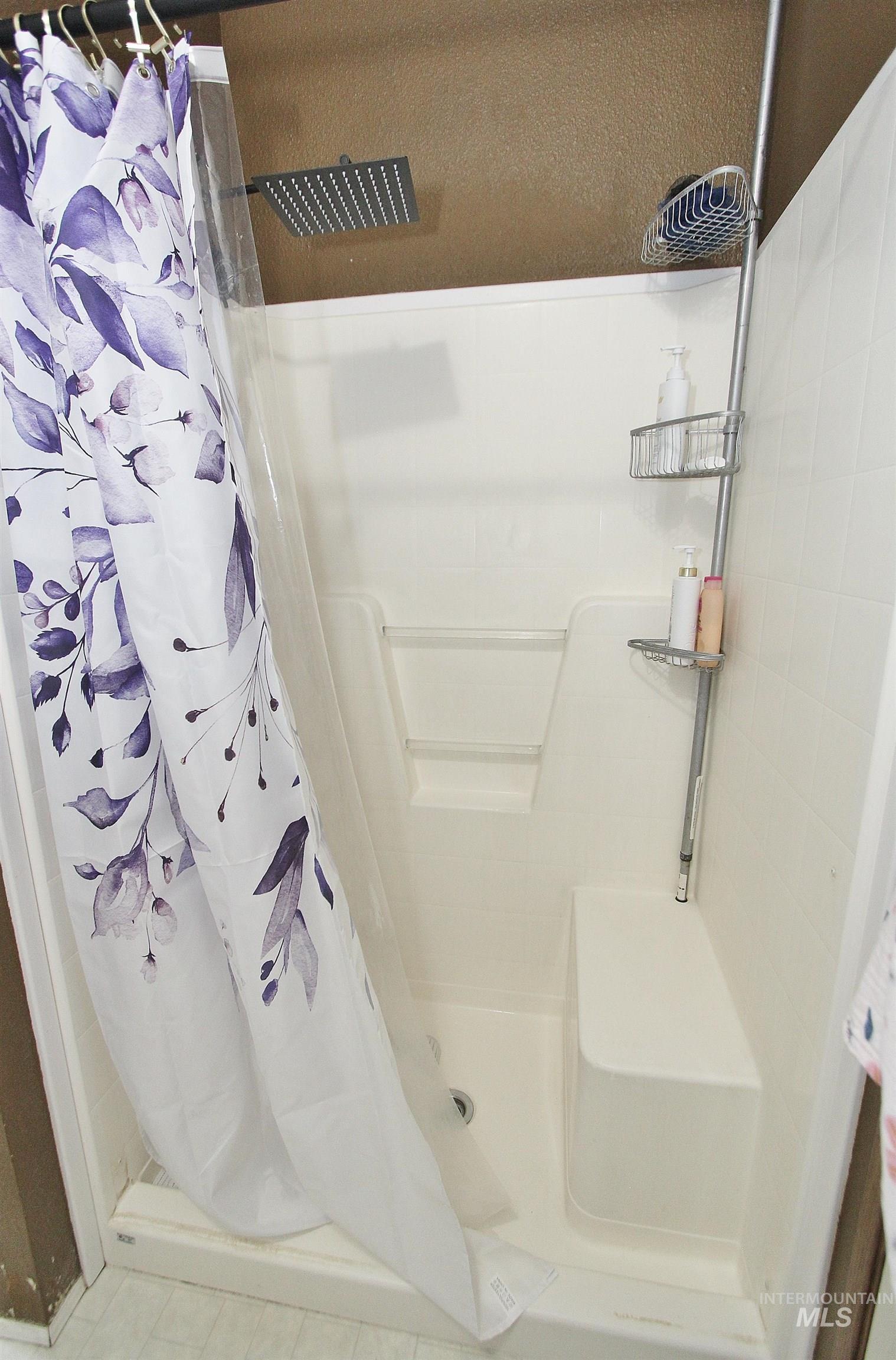 10289 W Desert Duck Ave, Mountain Home, Idaho 83647, 4 Bedrooms, 2 Bathrooms, Residential For Sale, Price $440,000,MLS 98986847