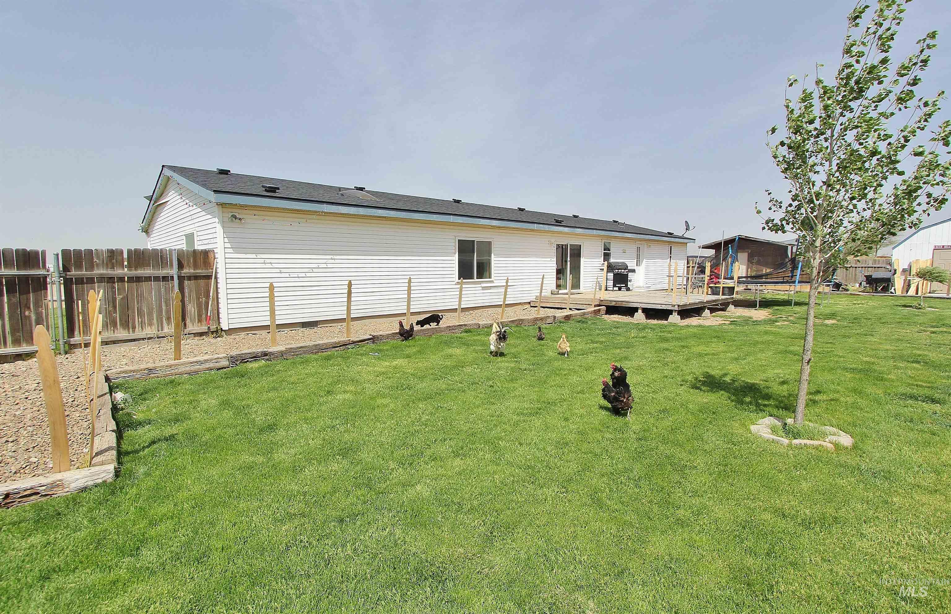 10289 W Desert Duck Ave, Mountain Home, Idaho 83647, 4 Bedrooms, 2 Bathrooms, Residential For Sale, Price $440,000,MLS 98986847