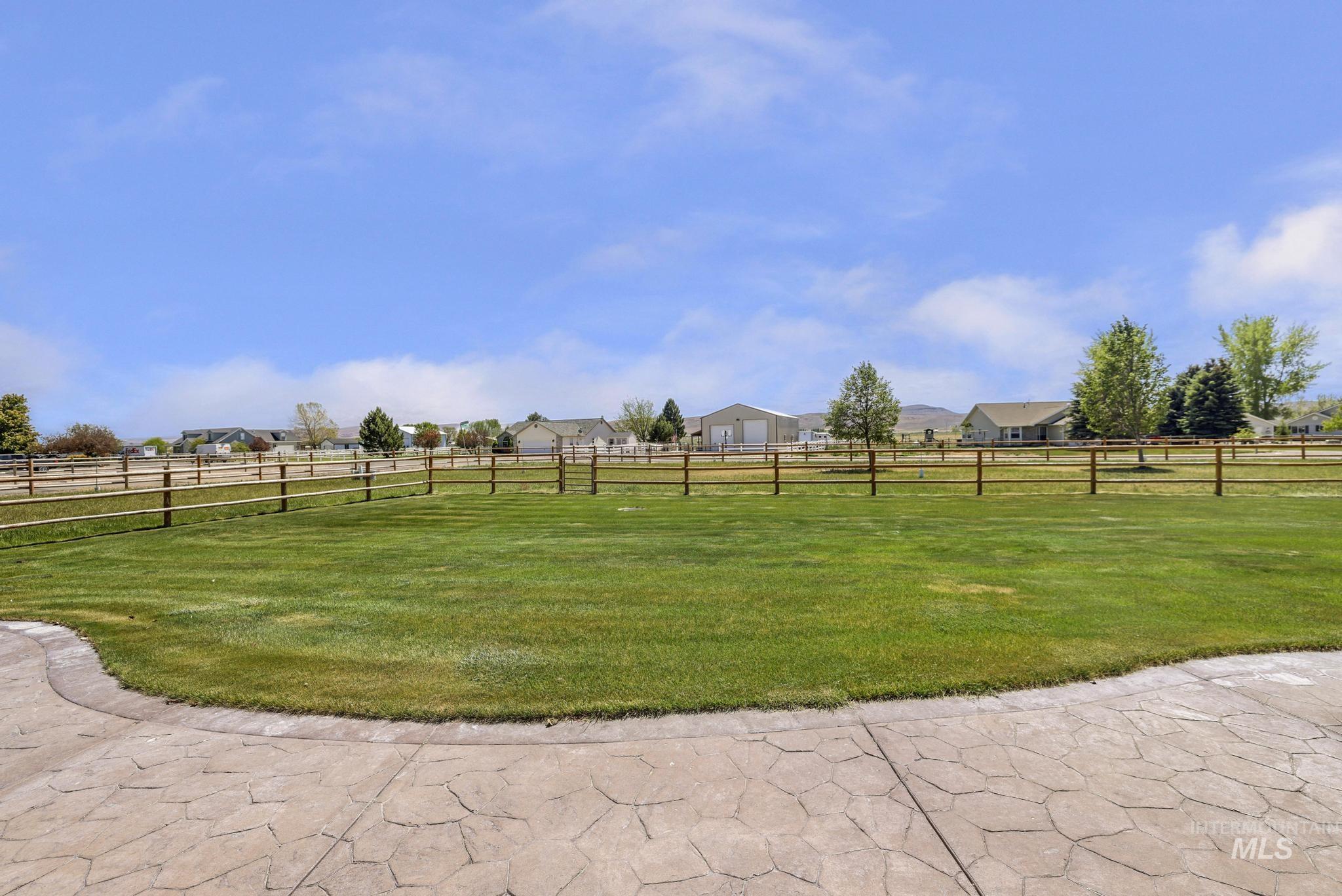 3521 E 3138 N, Kimberly, Idaho 83341-5361, 3 Bedrooms, 2 Bathrooms, Residential For Sale, Price $529,000, 98986848