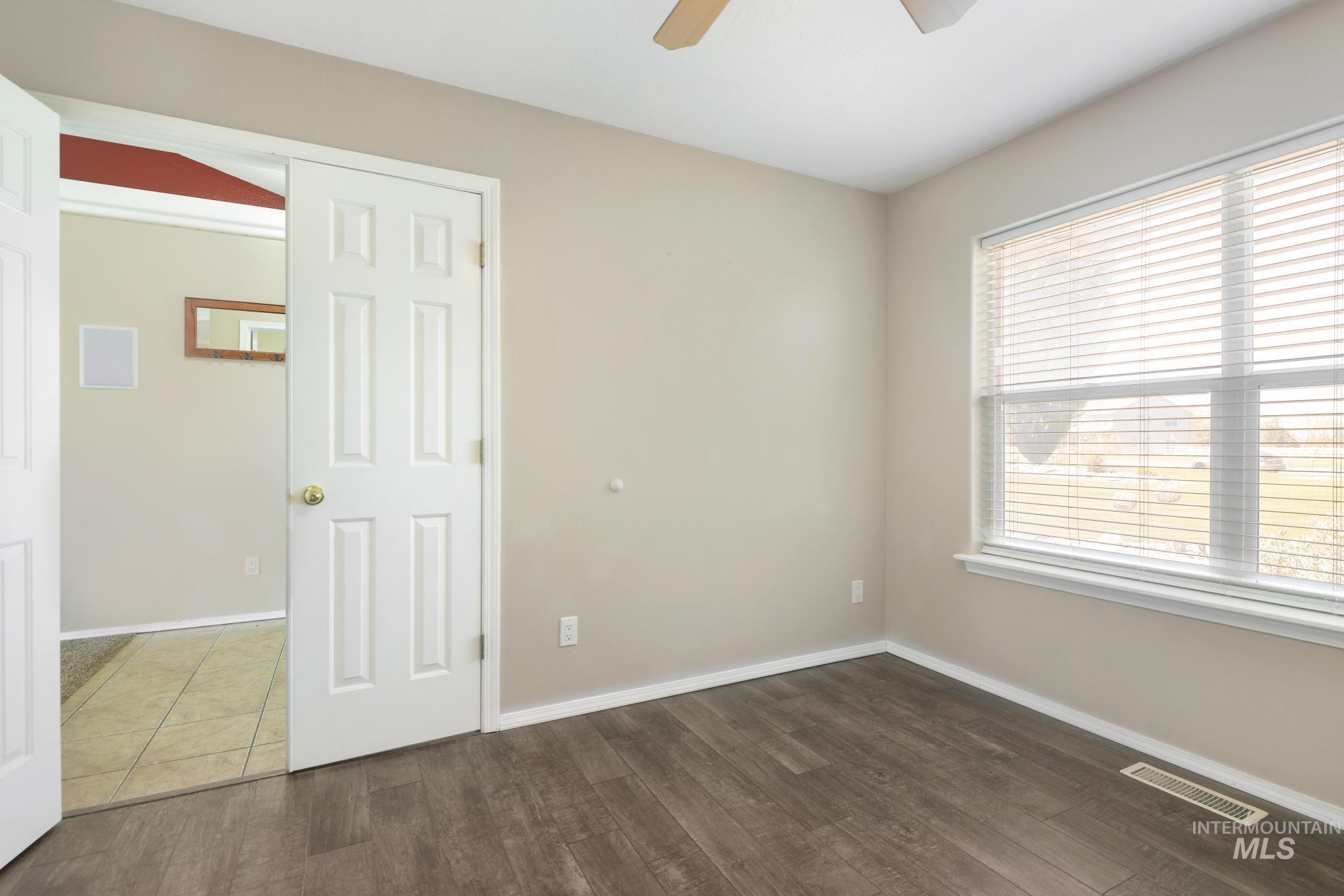 3521 E 3138 N, Kimberly, Idaho 83341-5361, 3 Bedrooms, 2 Bathrooms, Residential For Sale, Price $529,000, 98986848