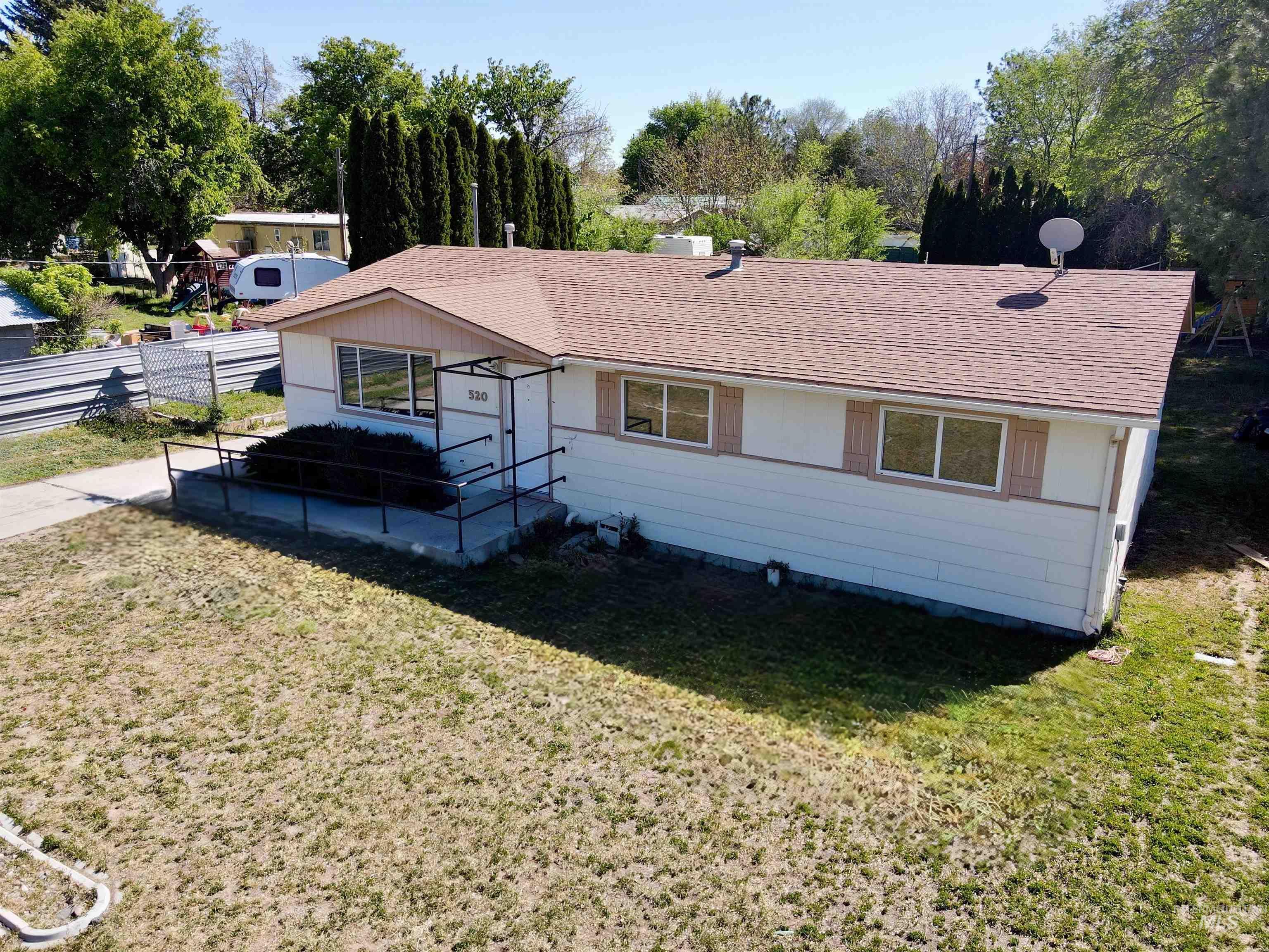520 N Birch St, Jerome, Idaho 83338, 3 Bedrooms, 1 Bathroom, Residential For Sale, Price $295,000,MLS 98986849