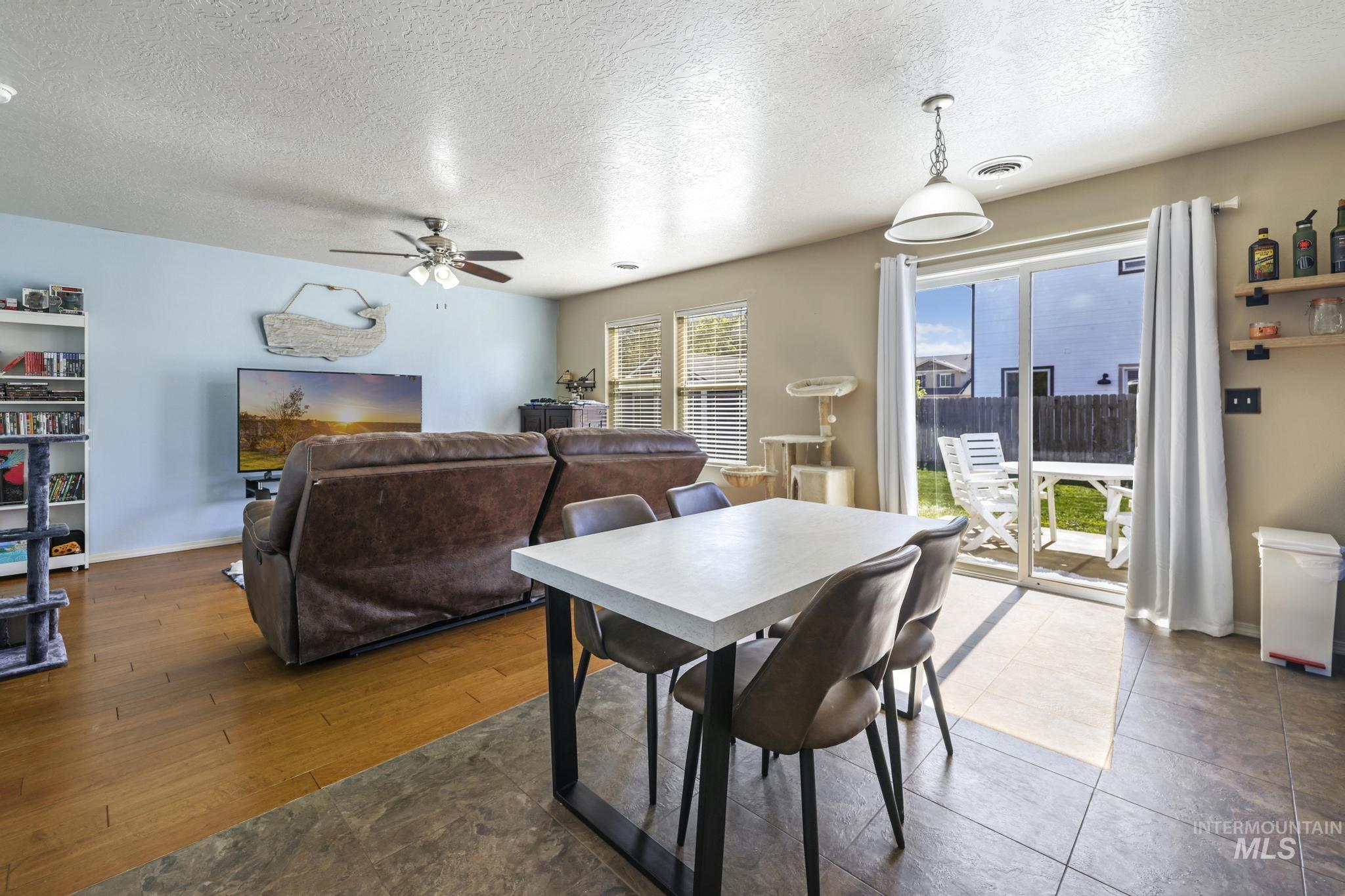 745 SW Lago, Mountain Home, Idaho 83647, 4 Bedrooms, 2.5 Bathrooms, Residential For Sale, Price $389,000, 98986850