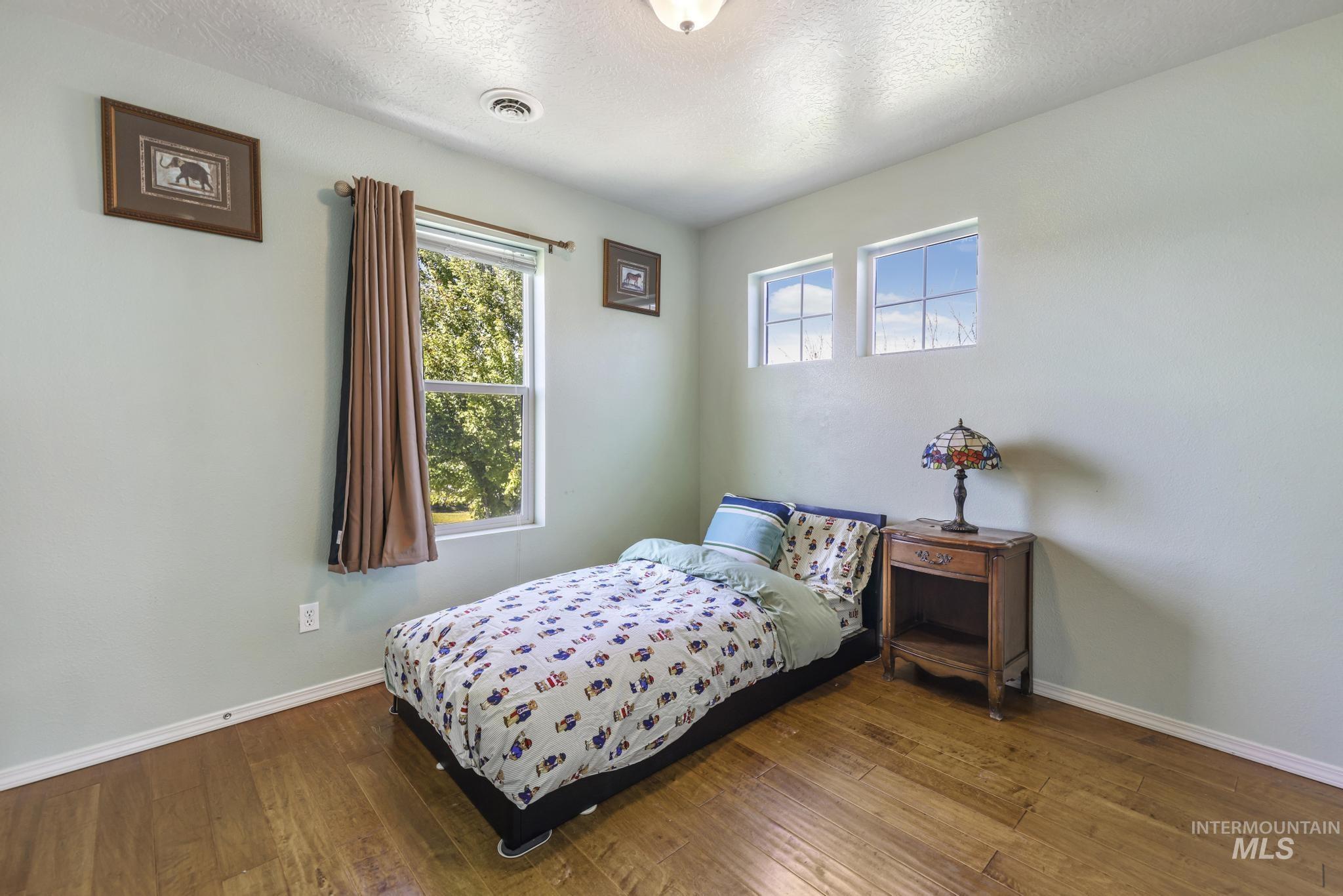 745 SW Lago, Mountain Home, Idaho 83647, 4 Bedrooms, 2.5 Bathrooms, Residential For Sale, Price $389,000, 98986850