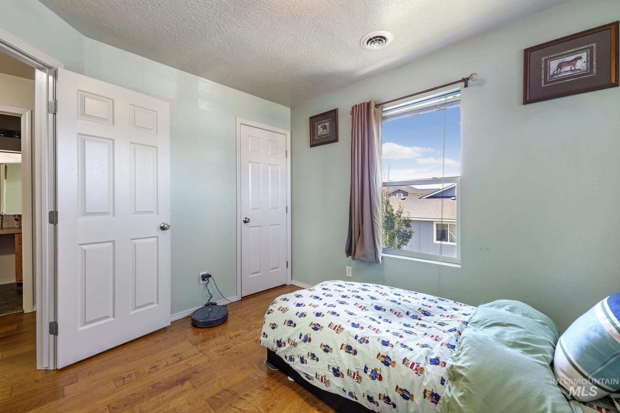 745 SW Lago, Mountain Home, Idaho 83647, 4 Bedrooms, 2.5 Bathrooms, Residential For Sale, Price $389,000, 98986850
