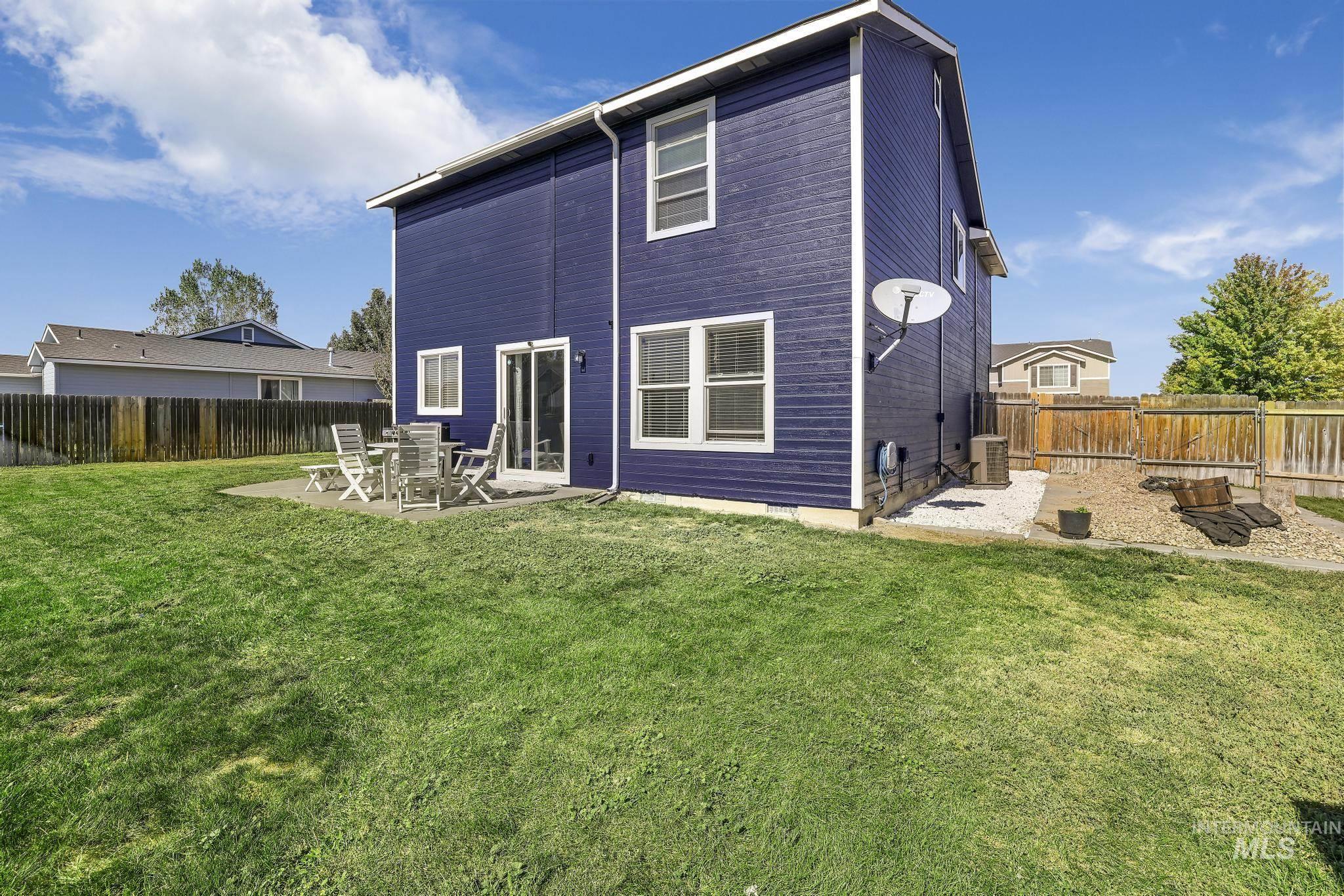 745 SW Lago, Mountain Home, Idaho 83647, 4 Bedrooms, 2.5 Bathrooms, Residential For Sale, Price $389,000, 98986850