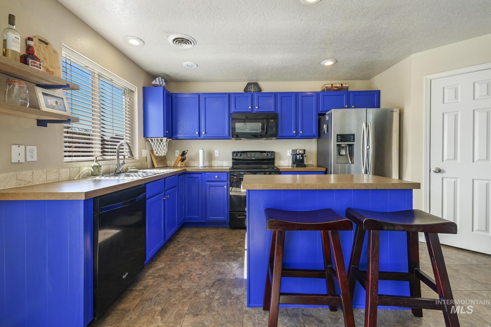 745 SW Lago, Mountain Home, Idaho 83647, 4 Bedrooms, 2.5 Bathrooms, Residential For Sale, Price $389,000, 98986850