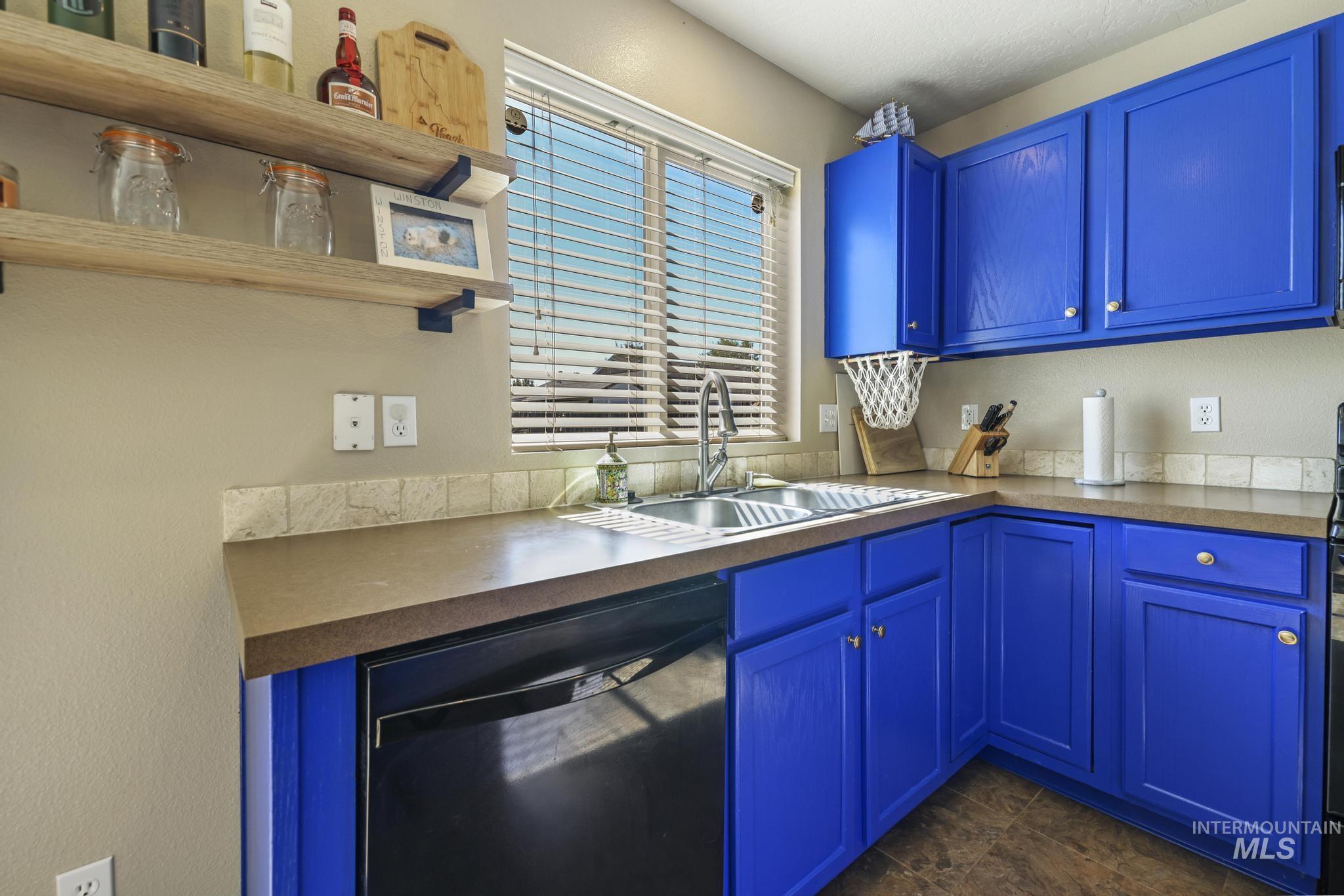745 SW Lago, Mountain Home, Idaho 83647, 4 Bedrooms, 2.5 Bathrooms, Residential For Sale, Price $389,000, 98986850