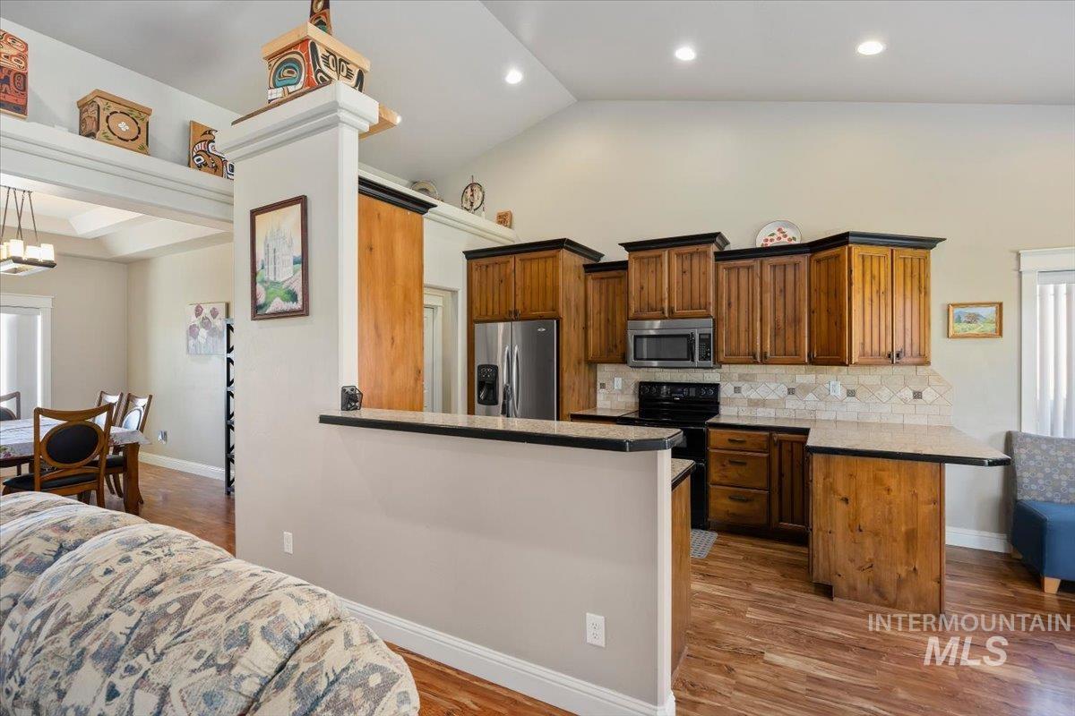 4150 E 3200 S, Hansen, Idaho 83334, 4 Bedrooms, 3 Bathrooms, Residential For Sale, Price $750,000,MLS 98986851