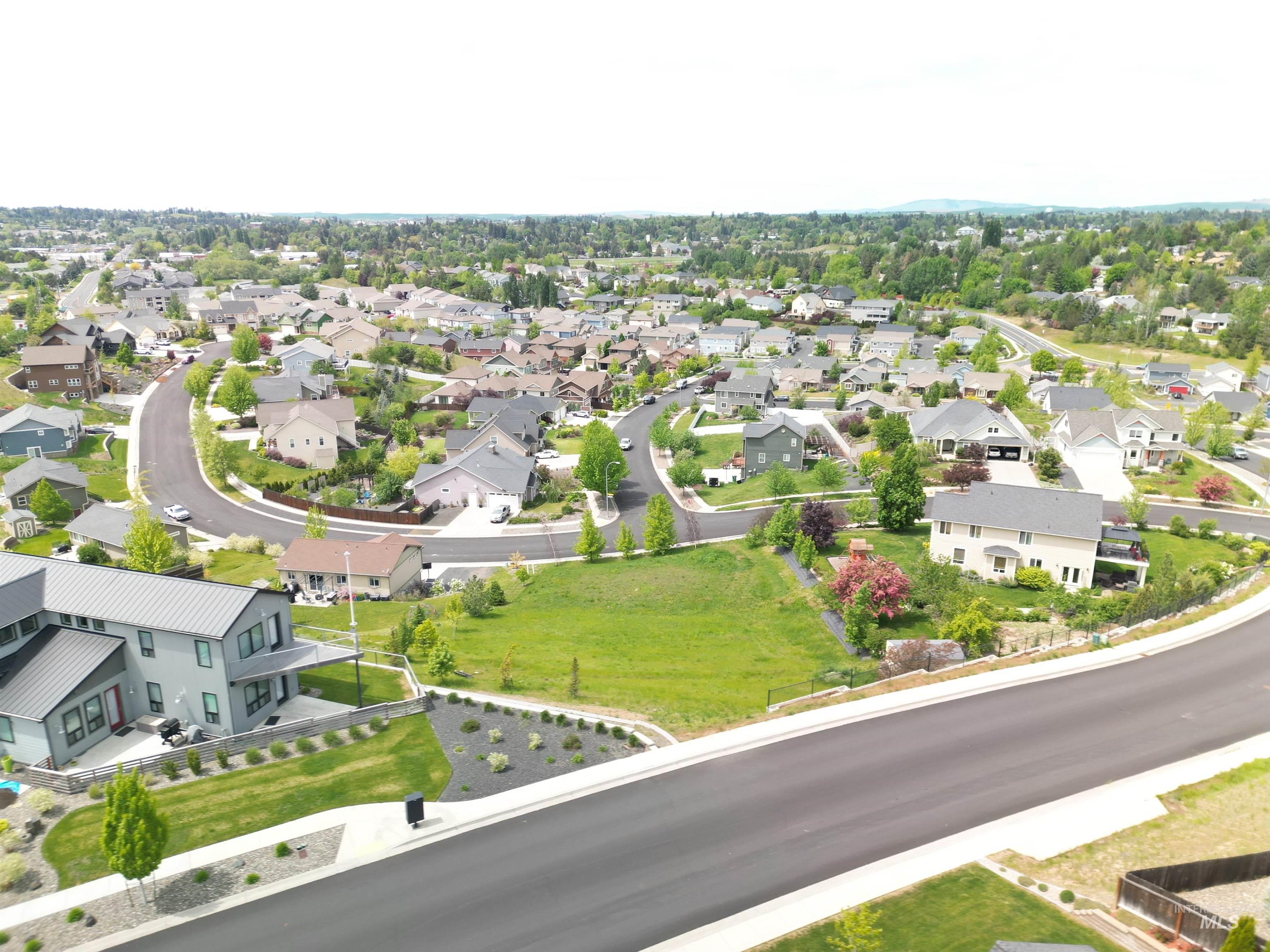 2533 Castleford St, Moscow, Idaho 83843, Land For Sale, Price $155,000, 98986852
