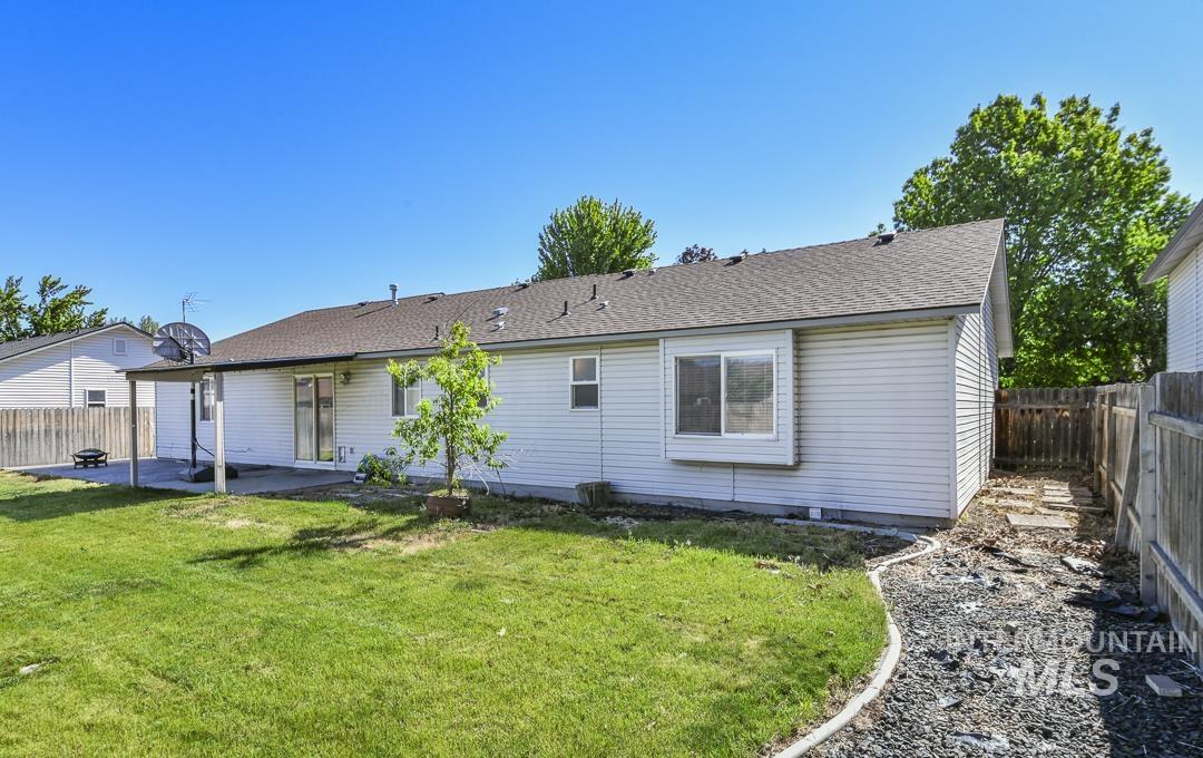 2505 Victor Way, Meridian, Idaho 83646, 3 Bedrooms, 2 Bathrooms, Residential For Sale, Price $429,900, 98986858