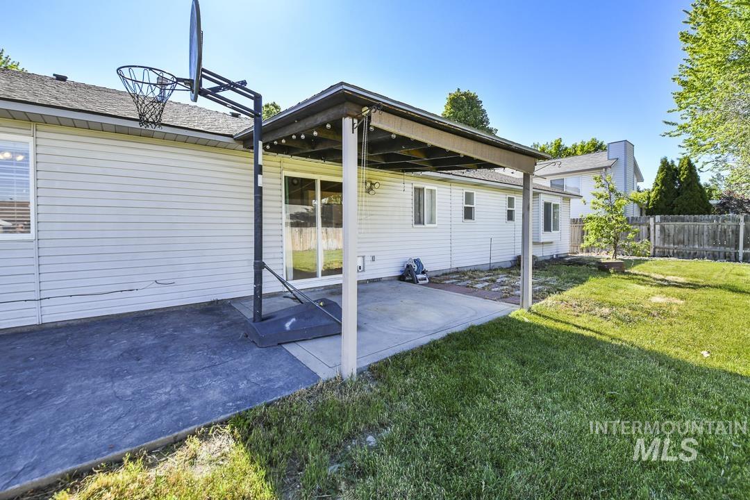 2505 Victor Way, Meridian, Idaho 83646, 3 Bedrooms, 2 Bathrooms, Residential For Sale, Price $429,900, 98986858