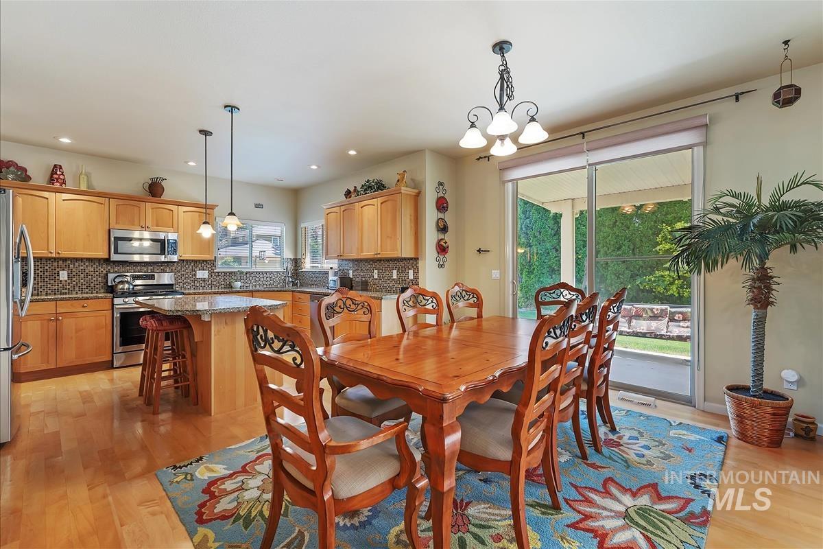 1083 E Legacy View Dr, Meridian, Idaho 83646, 4 Bedrooms, 2.5 Bathrooms, Residential For Sale, Price $599,900, 98986862