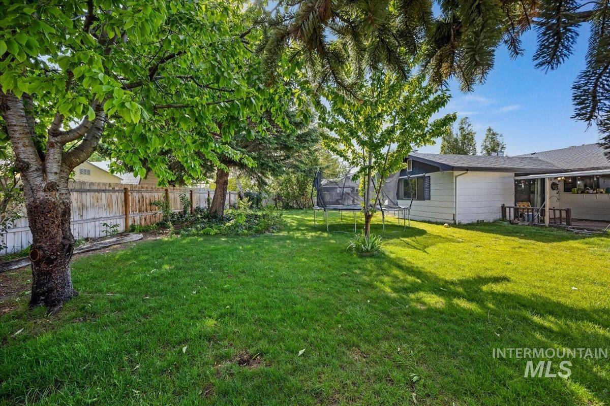 357 Casa Grande Court, Twin Falls, Idaho 83301, 3 Bedrooms, 2 Bathrooms, Residential For Sale, Price $435,000, 98986866